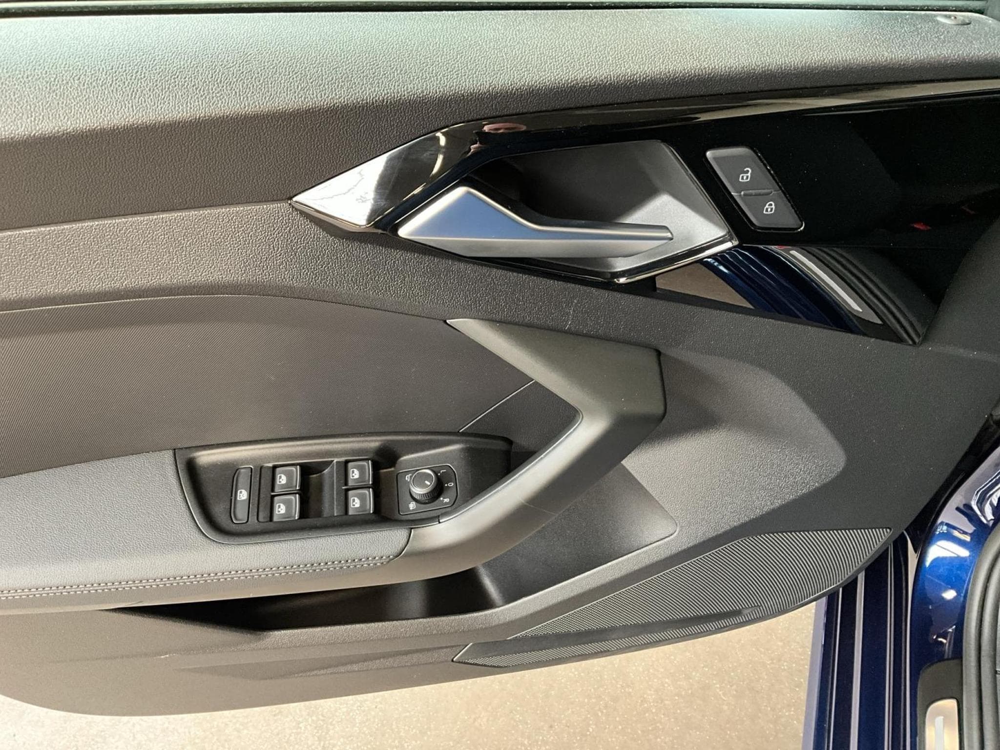 Audi A1 SB+S-Line+30TFSI+S-Tronic (2025) - Photo 14
