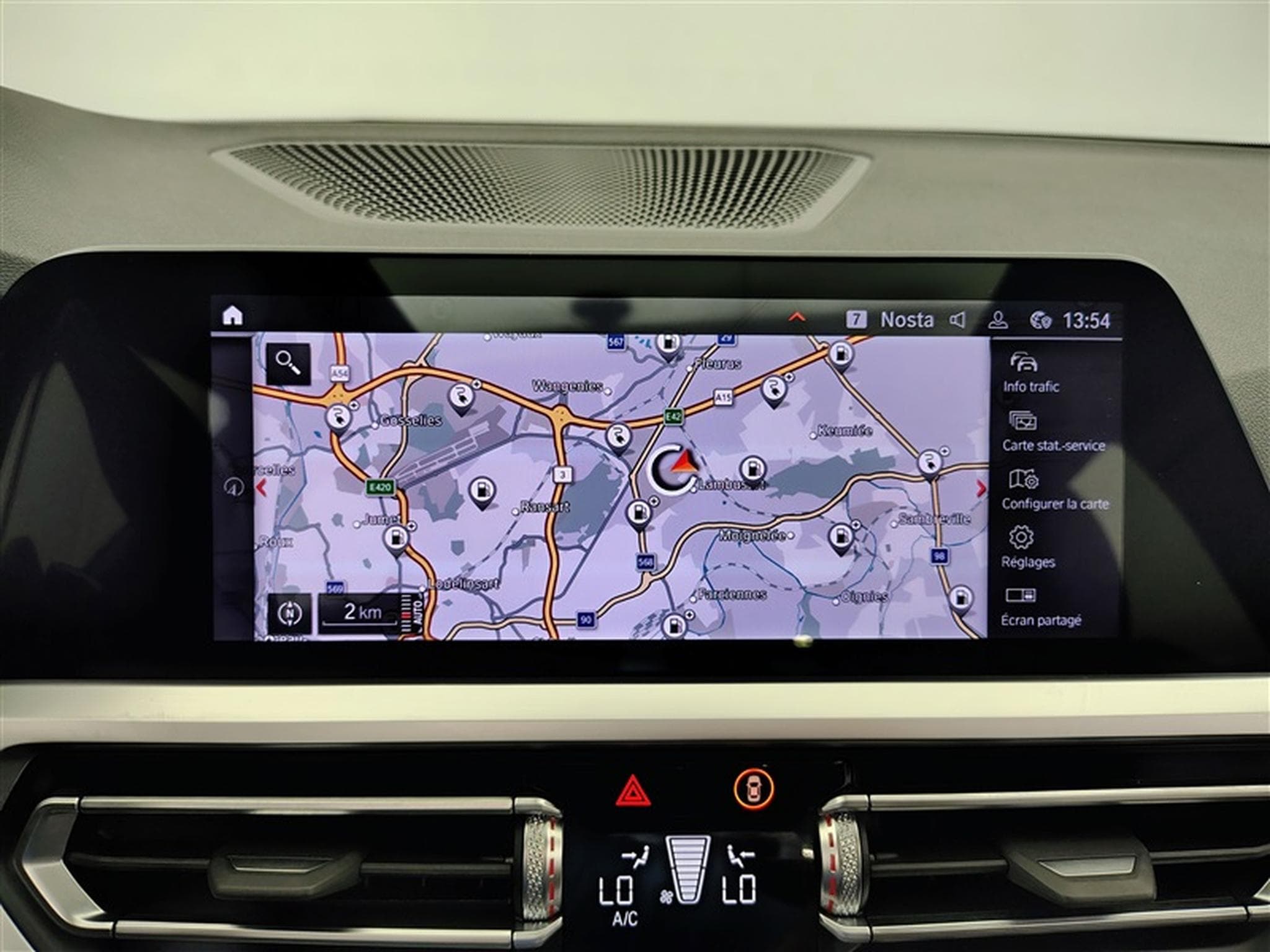 BMW 330 e XDrive PHEV PACK M NAV/CARPLAY/CAM/CUIR/PANO/LASER LED/HUD (2022) - Foto 11