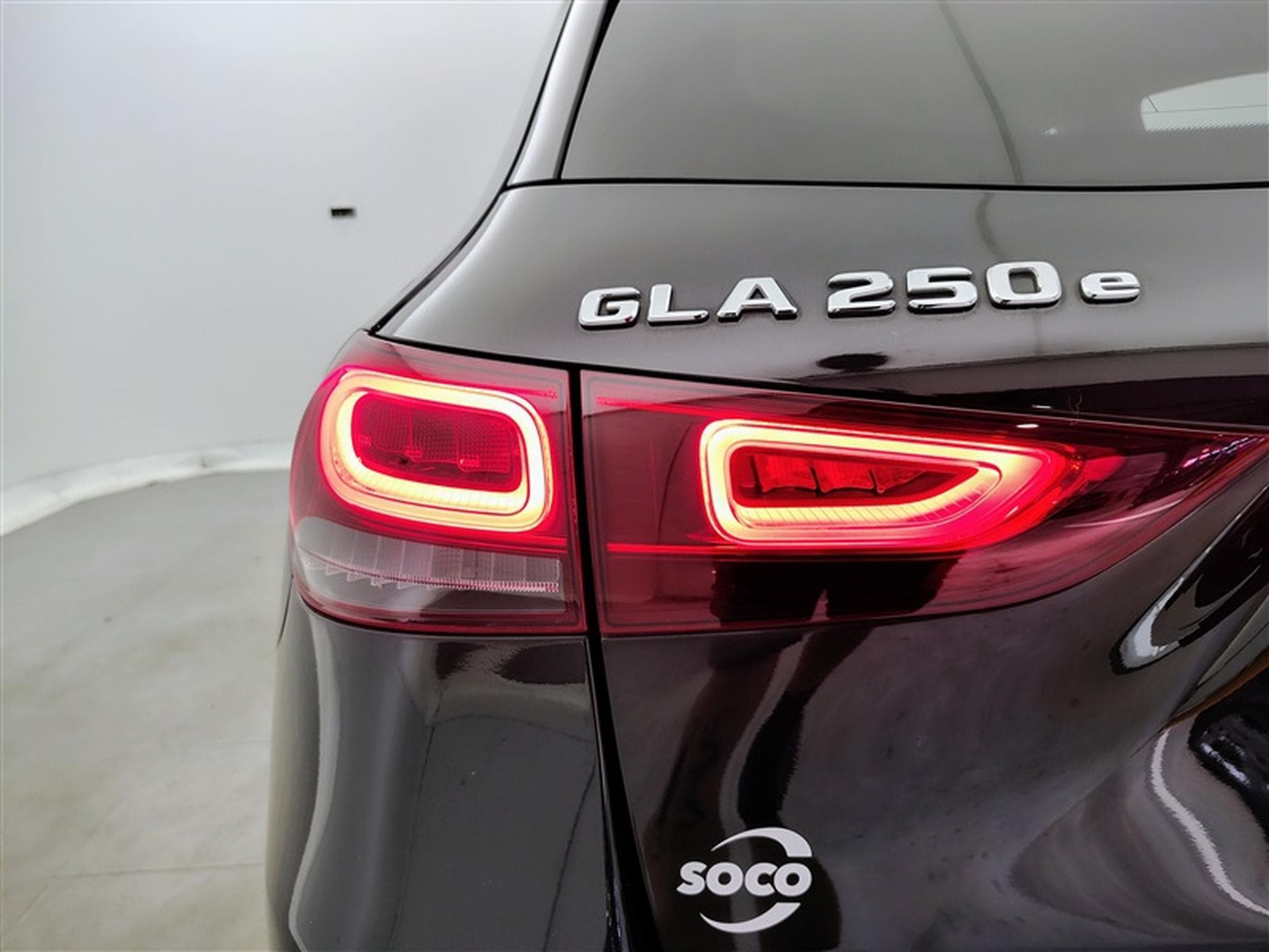 Mercedes GLA 250 e PHEV AMG LINE NAVI / FULL LED (2022) - Foto 16