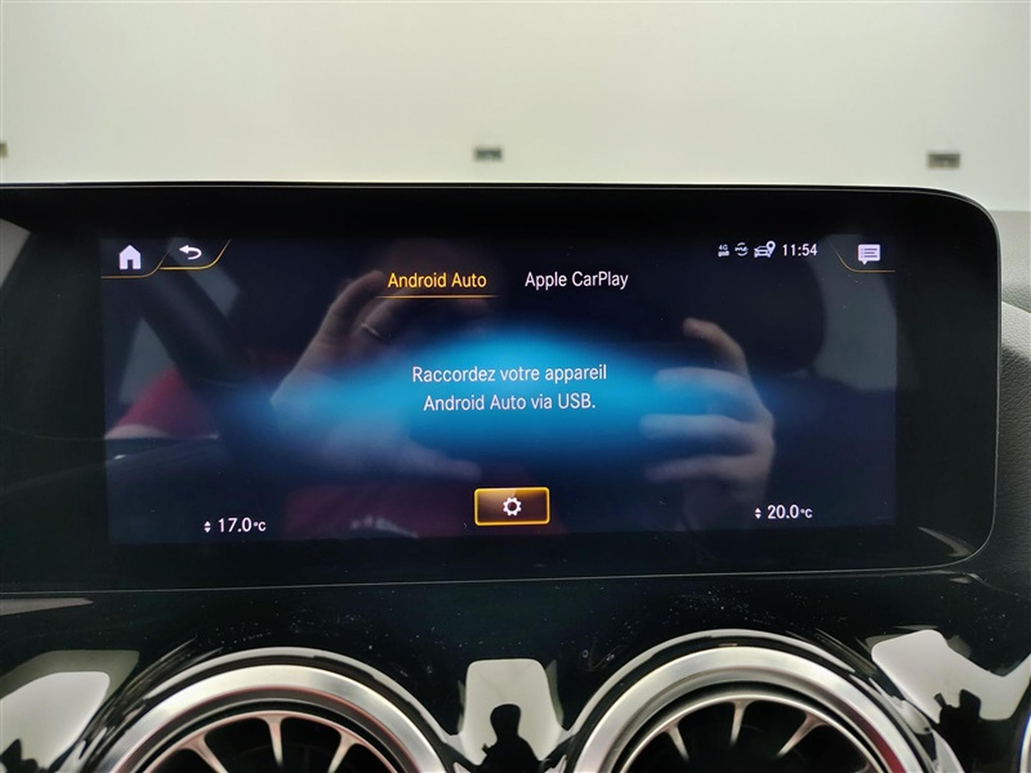 Mercedes GLA 250 e PHEV AMG LINE NAVI / FULL LED (2022) - Foto 22