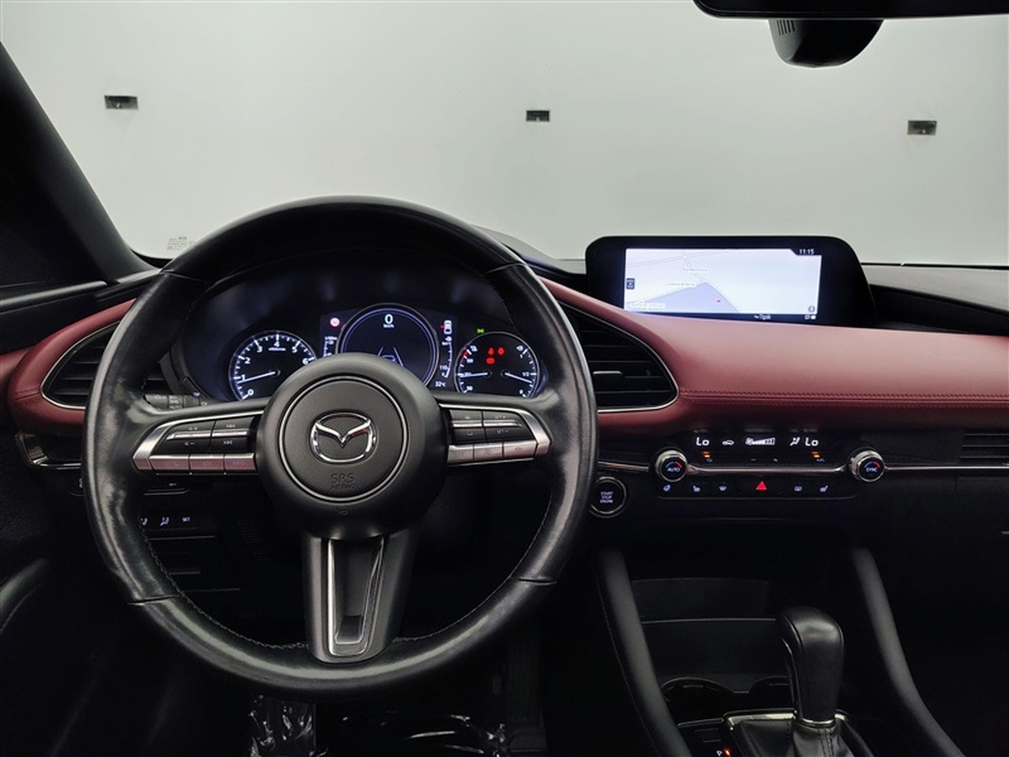 Mazda 3 SKYACTIV-X  HOMURA  2.0 AUTO Cuir/Siège élec. chauf./Navi... (2022) - Foto 9