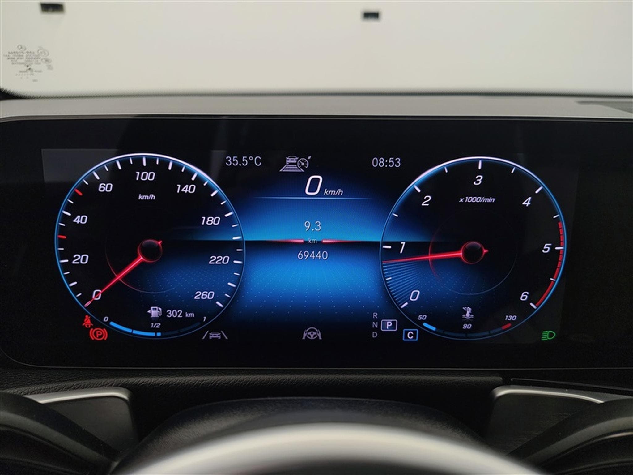 Mercedes GLB 180 d AUTOM. Luxury NAVI / CUIR SPORT / FULL LED (2022) - Foto 10