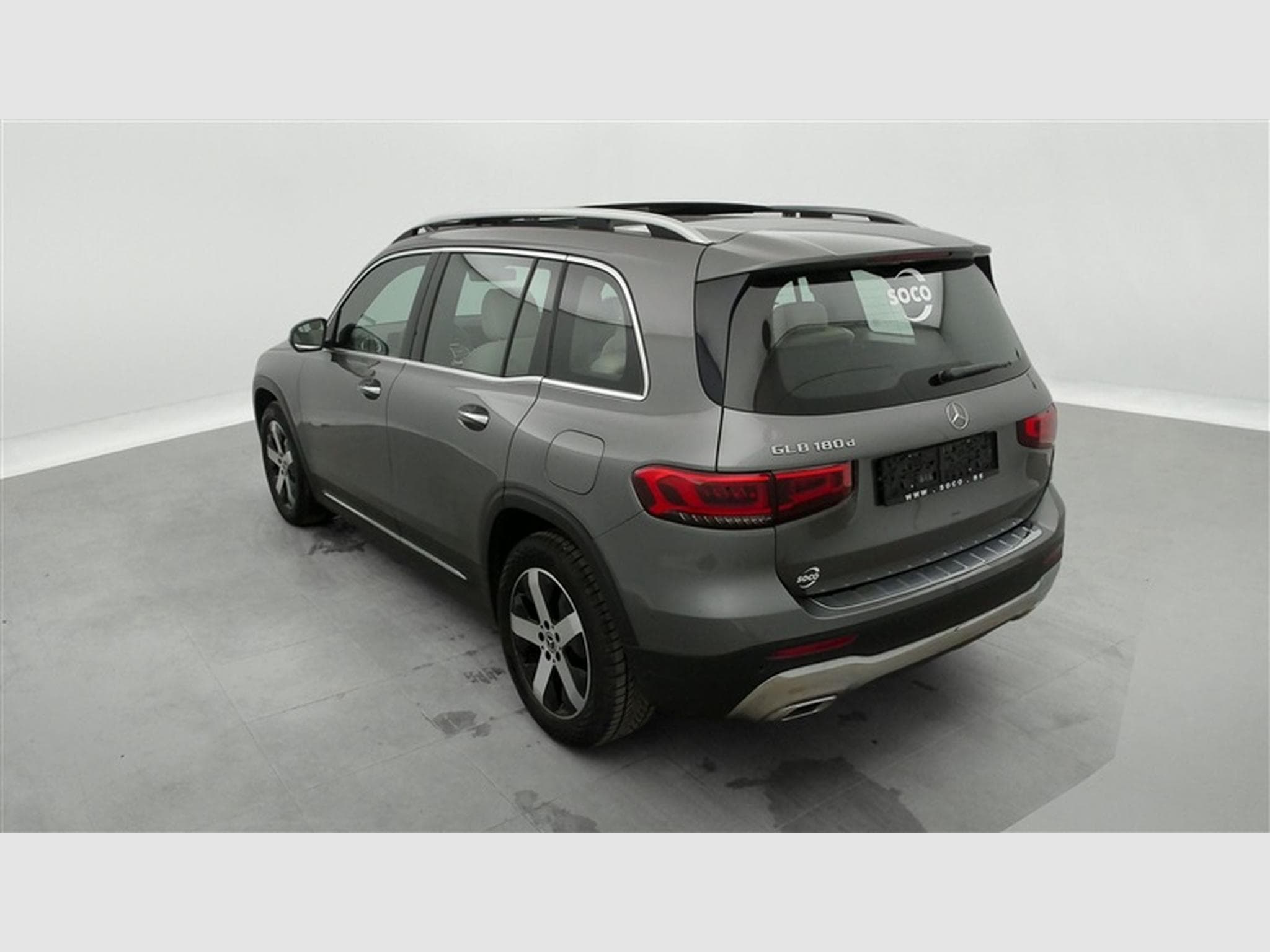 Mercedes GLB 180 d AUTOM. Luxury NAVI / CUIR SPORT / FULL LED (2022) - Foto 2