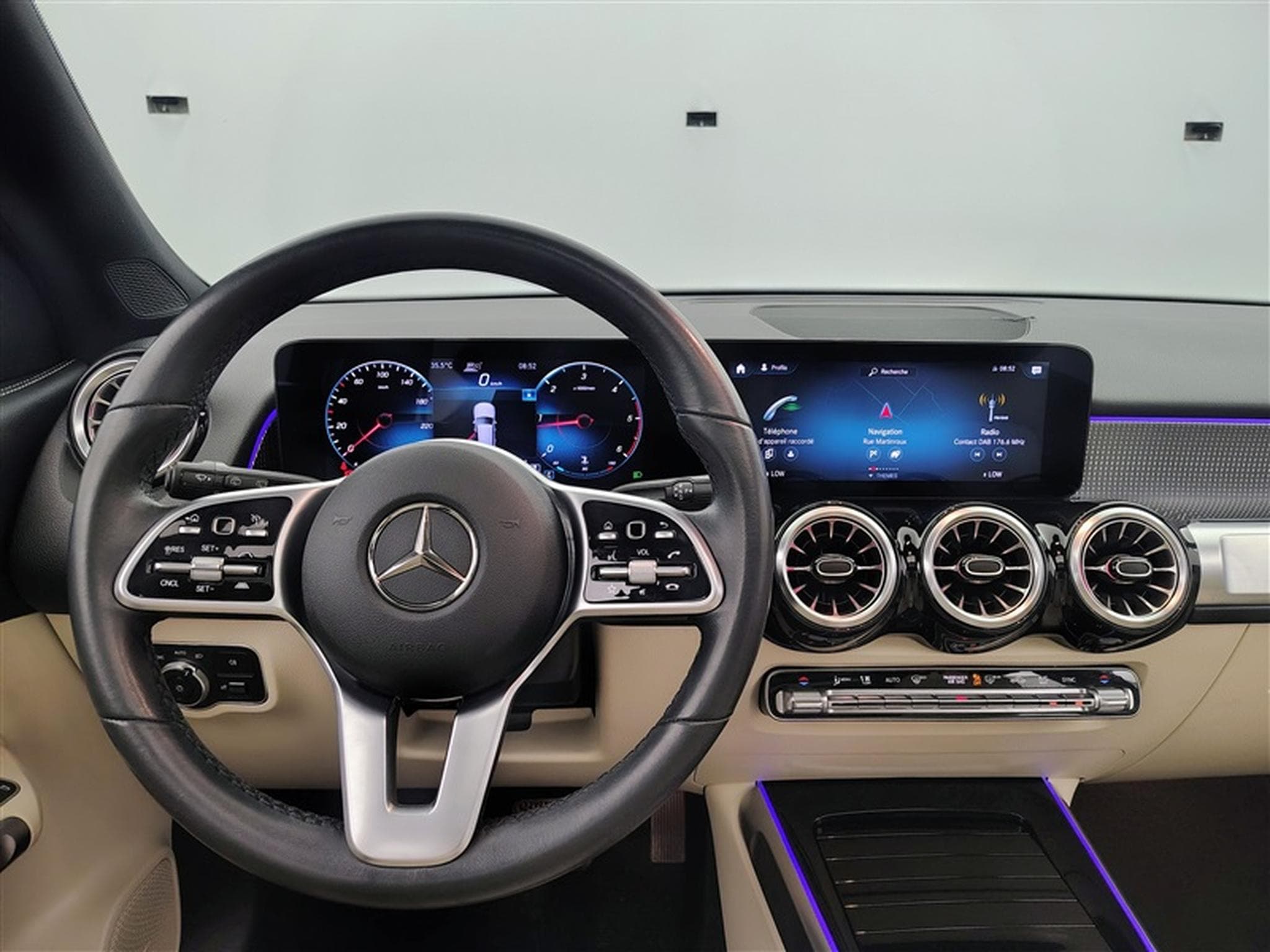 Mercedes GLB 180 d AUTOM. Luxury NAVI / CUIR SPORT / FULL LED (2022) - Foto 9