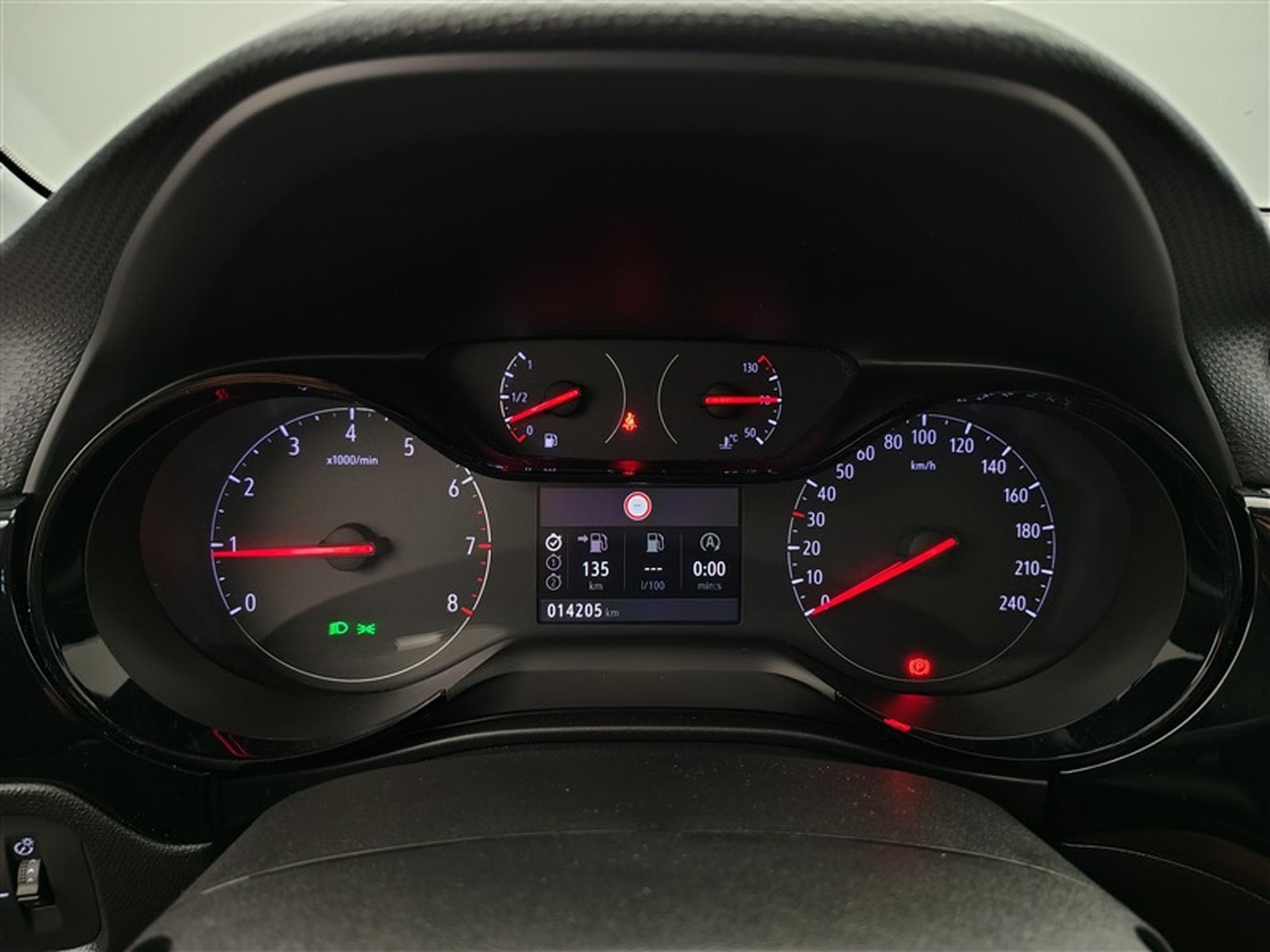 Opel Corsa 1.2i Elegance NAVI / FULL LED / PDC (2023) - Foto 10