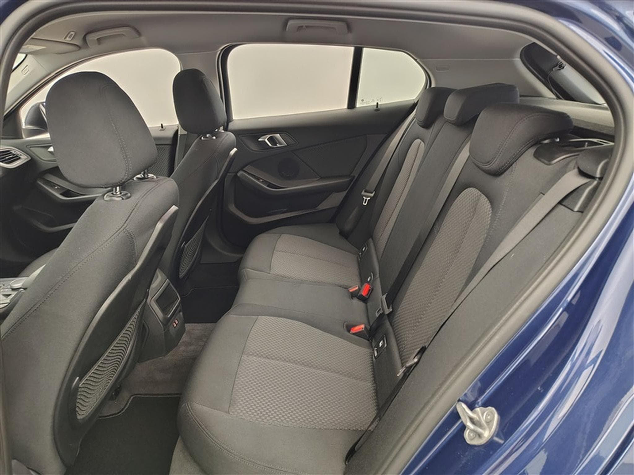 BMW 116 116 d Business NAVI/FULL LED/JA/PDC AV AR (2023) - Foto 13