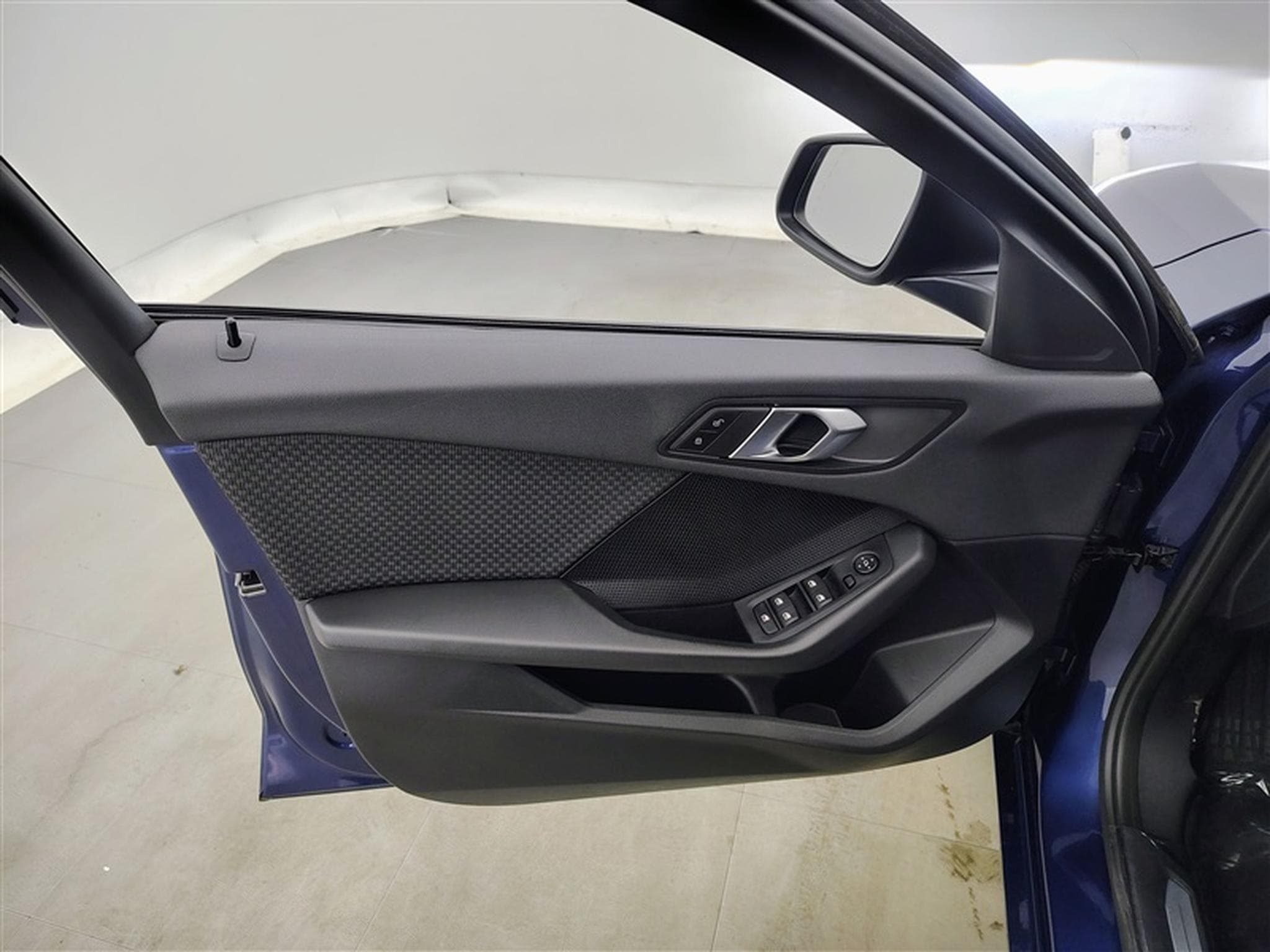 BMW 116 116 d Business NAVI/FULL LED/JA/PDC AV AR (2023) - Foto 17
