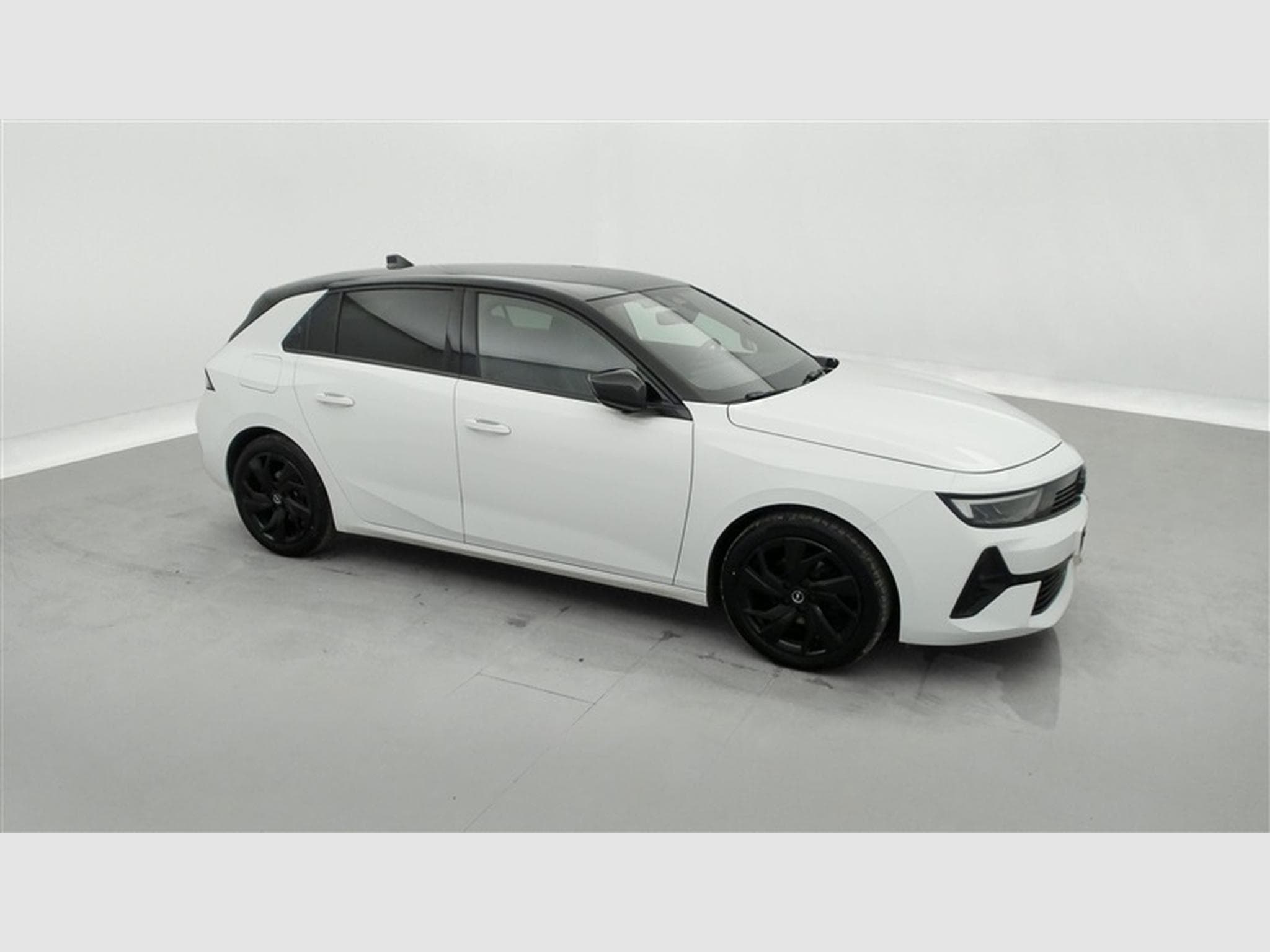 Opel Astra 1.2 Turbo GS Line S/S (EU6.4) (2022) - Photo 24