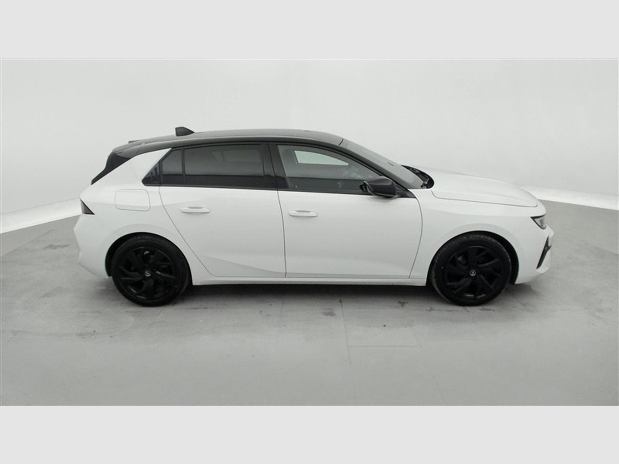 Opel Astra 1.2 Turbo GS Line S/S (EU6.4) (2022) - Photo 25