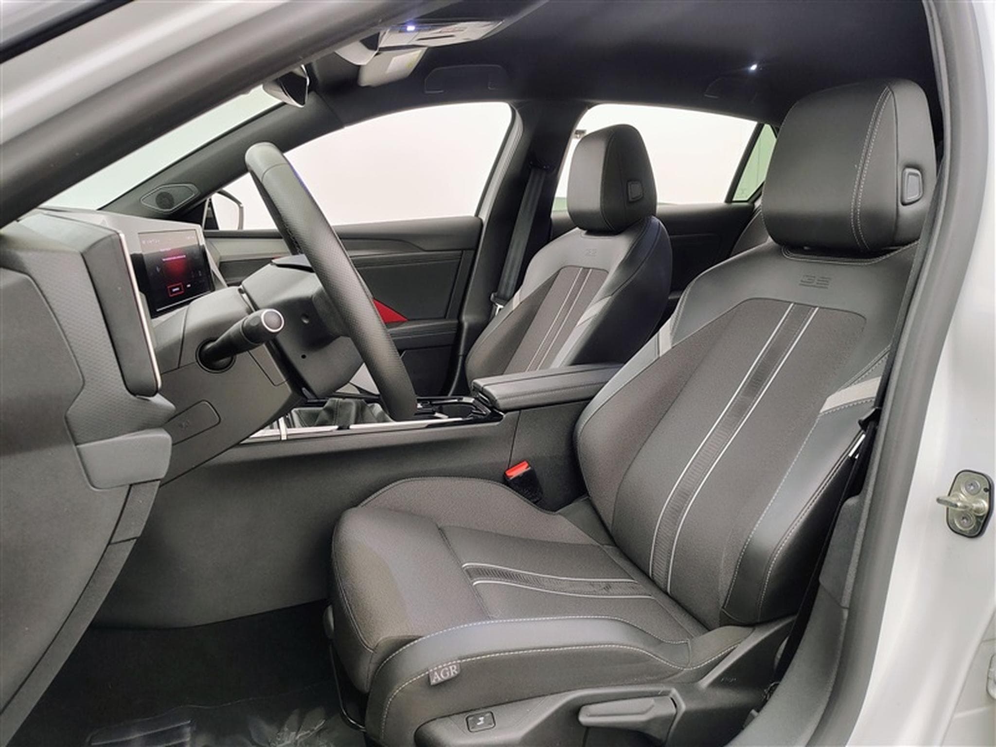 Opel Astra 1.2 Turbo GS Line S/S (EU6.4) (2022) - Photo 7