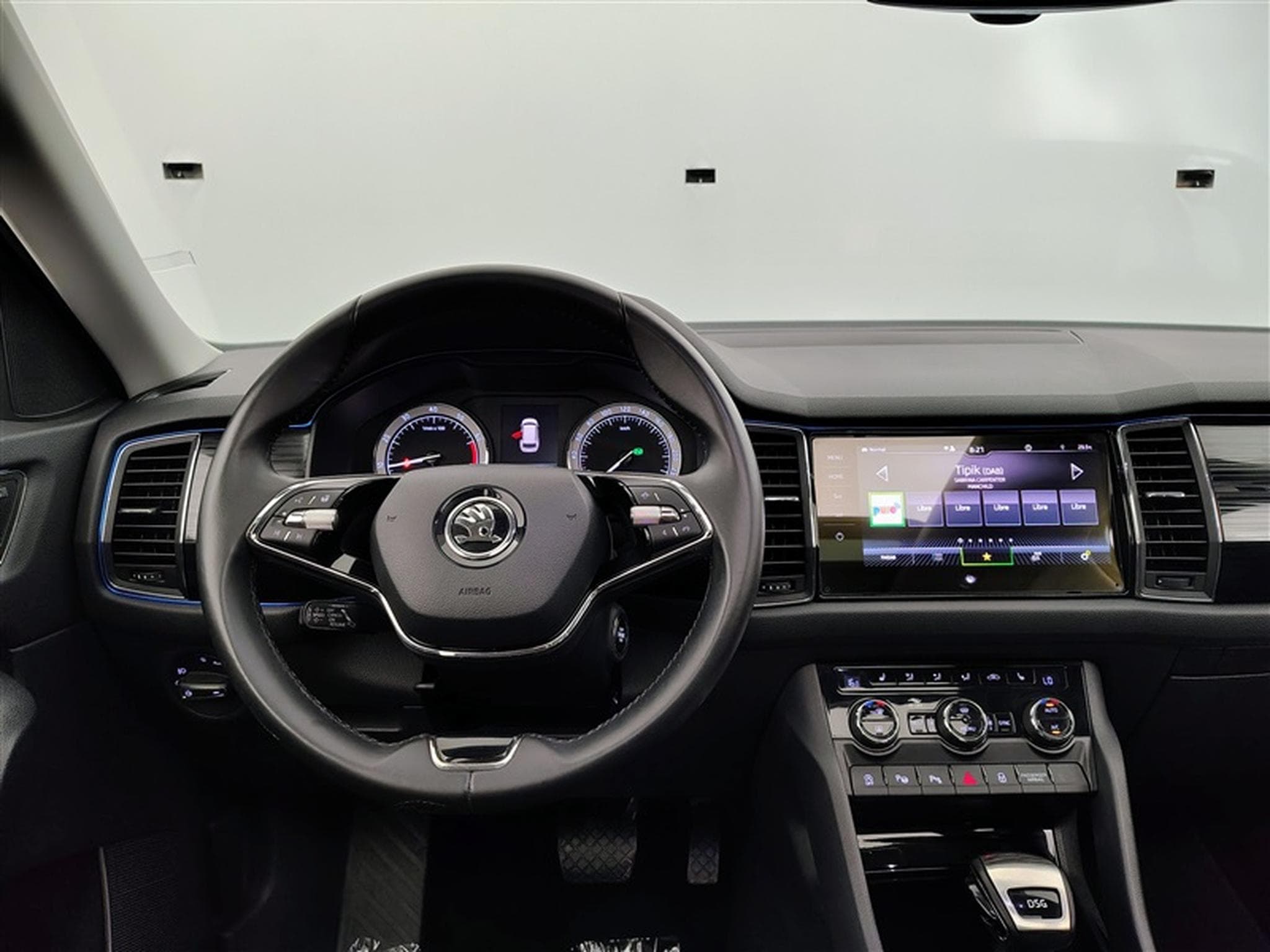 Skoda Kodiaq 1.5 TSI CLEVER+ DSG TOIT PANO (2021) - Photo 9