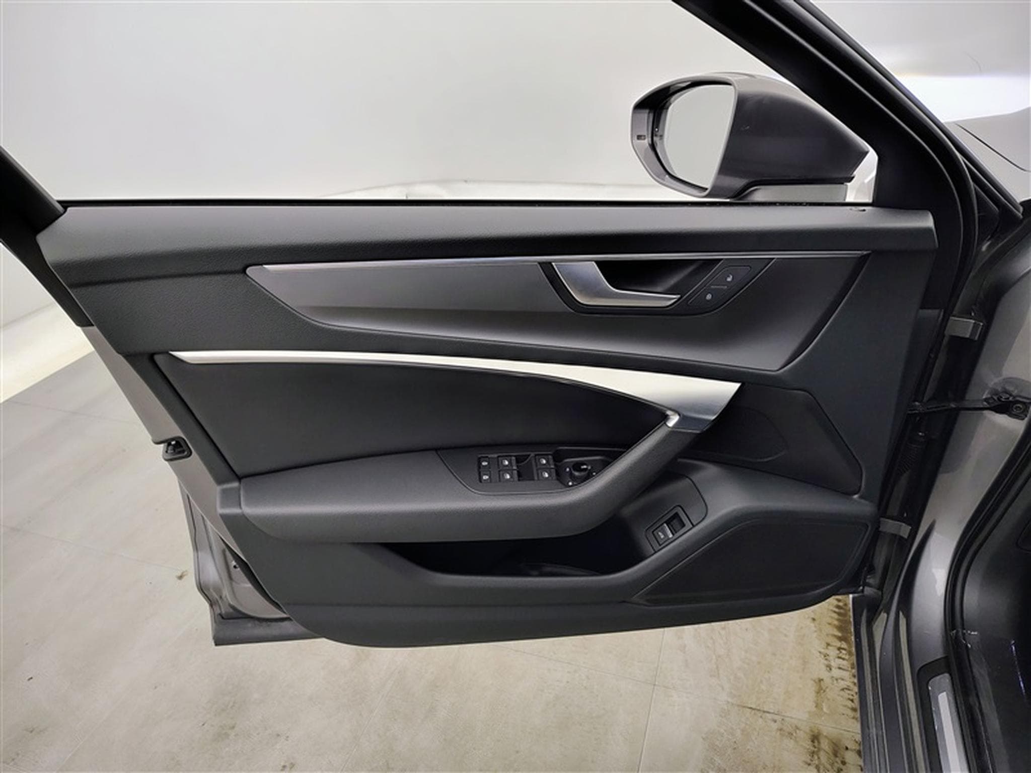 Audi A6 35 TDi Design S tronic CUIR / NAVI / FULL LED (2019) - Photo 16
