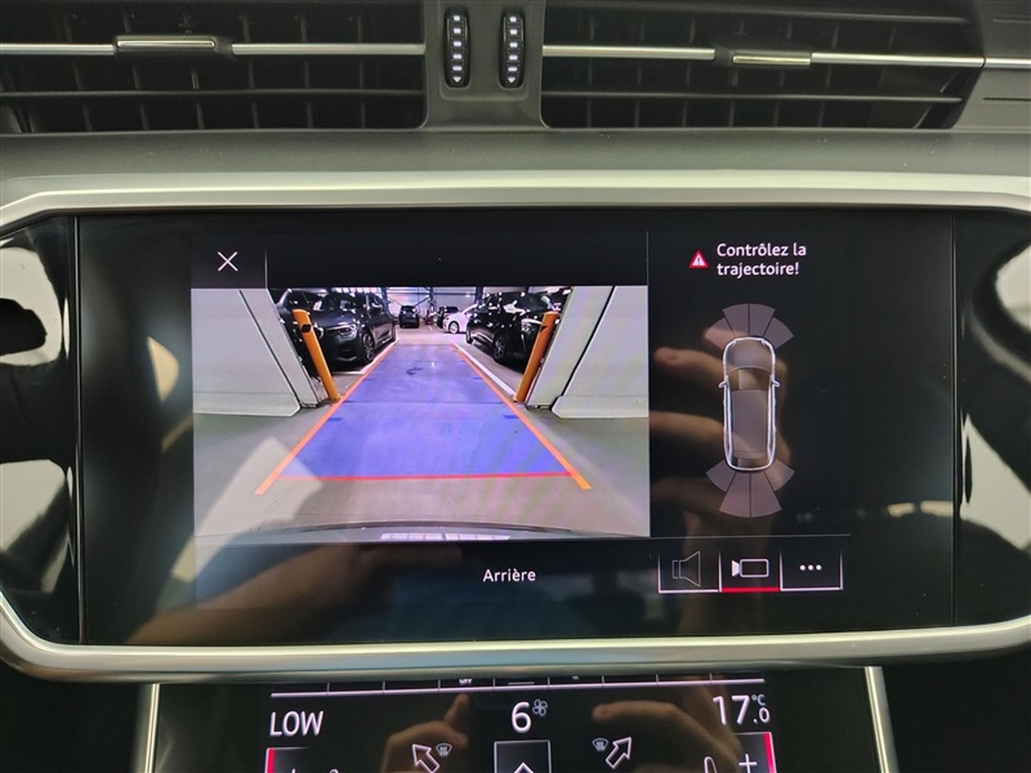 Audi A6 35 TDi Design S tronic CUIR / NAVI / FULL LED (2019) - Photo 17