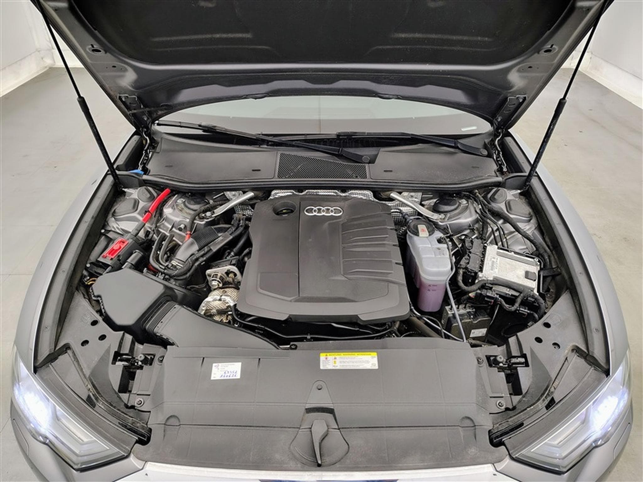 Audi A6 35 TDi Design S tronic CUIR / NAVI / FULL LED (2019) - Photo 19