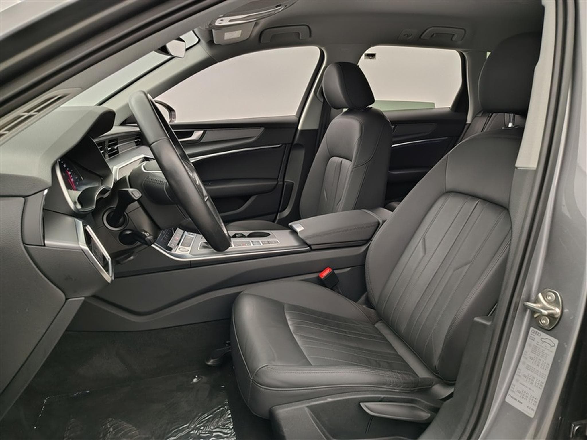 Audi A6 35 TDi Design S tronic CUIR / NAVI / FULL LED (2019) - Photo 6