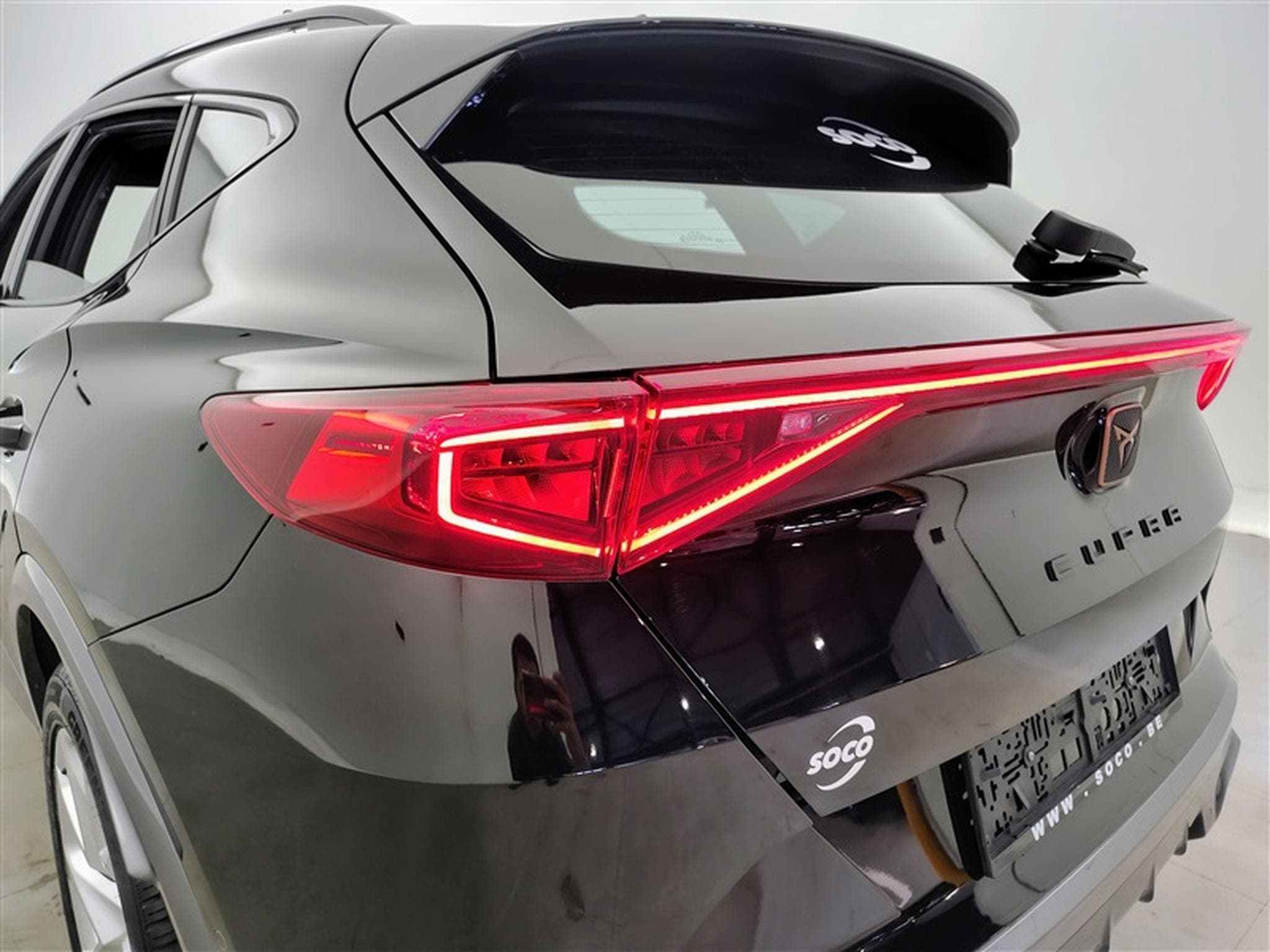 Cupra Formentor 1.4 e-Hybrid PHEV DSG NAVI / S-CUIR / FULL LED (2023) - Foto 16