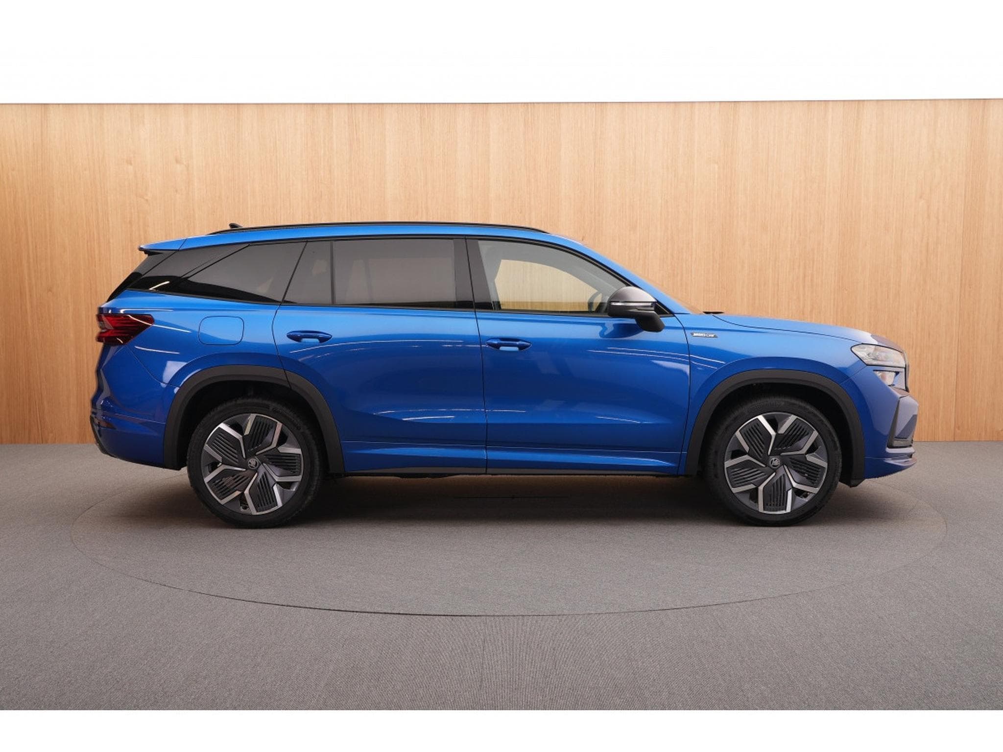 Skoda Kodiaq Sportline 1.5 TSI DSG 110 kW-150CV - 7 Places - Toit Ouvrant (2026) - Foto 9