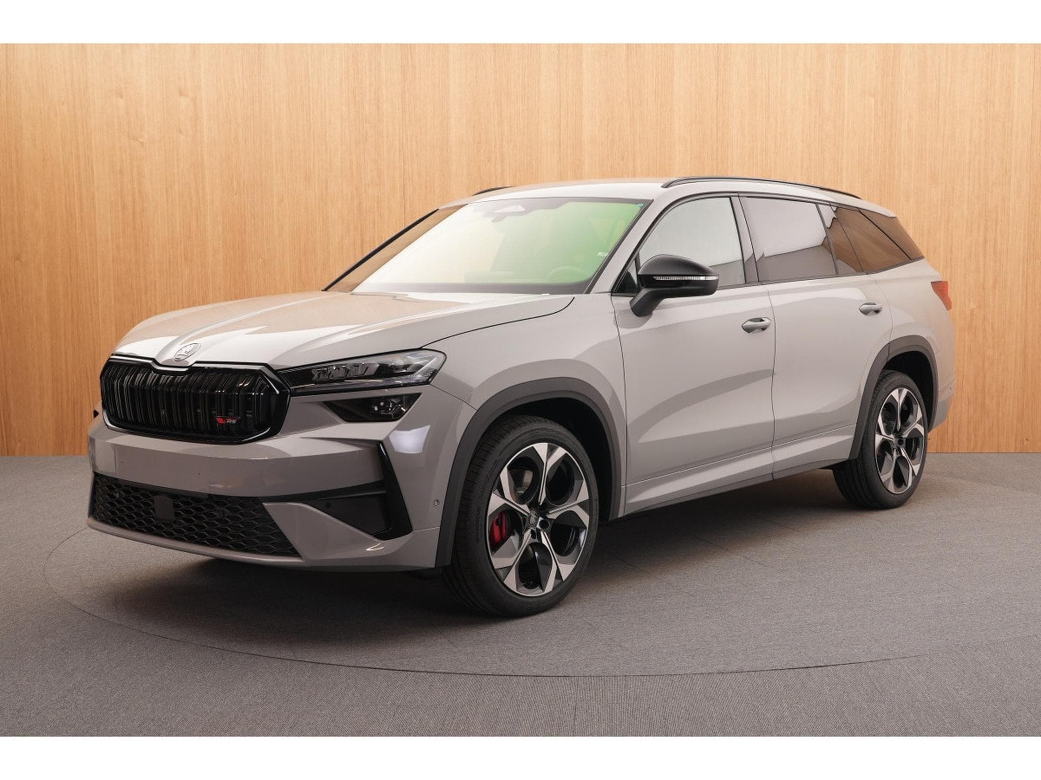 Skoda Kodiaq RS 2.0 TSI 4X4 DSG 195kW-265CV (2026) - Foto 2