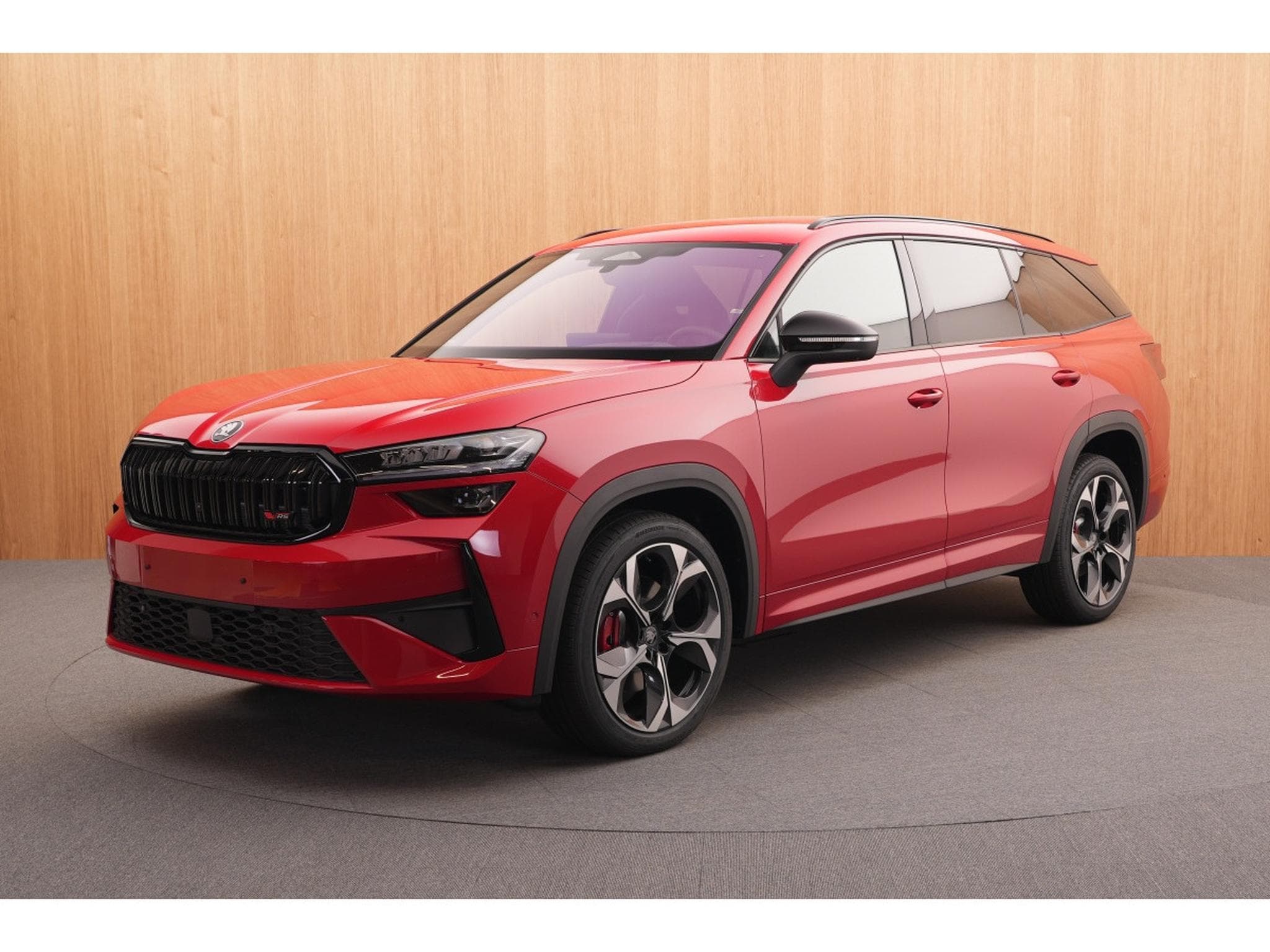 Skoda Kodiaq RS 2.0 TSI 4X4 DSG 195kW-265CV (2026) - Foto 3