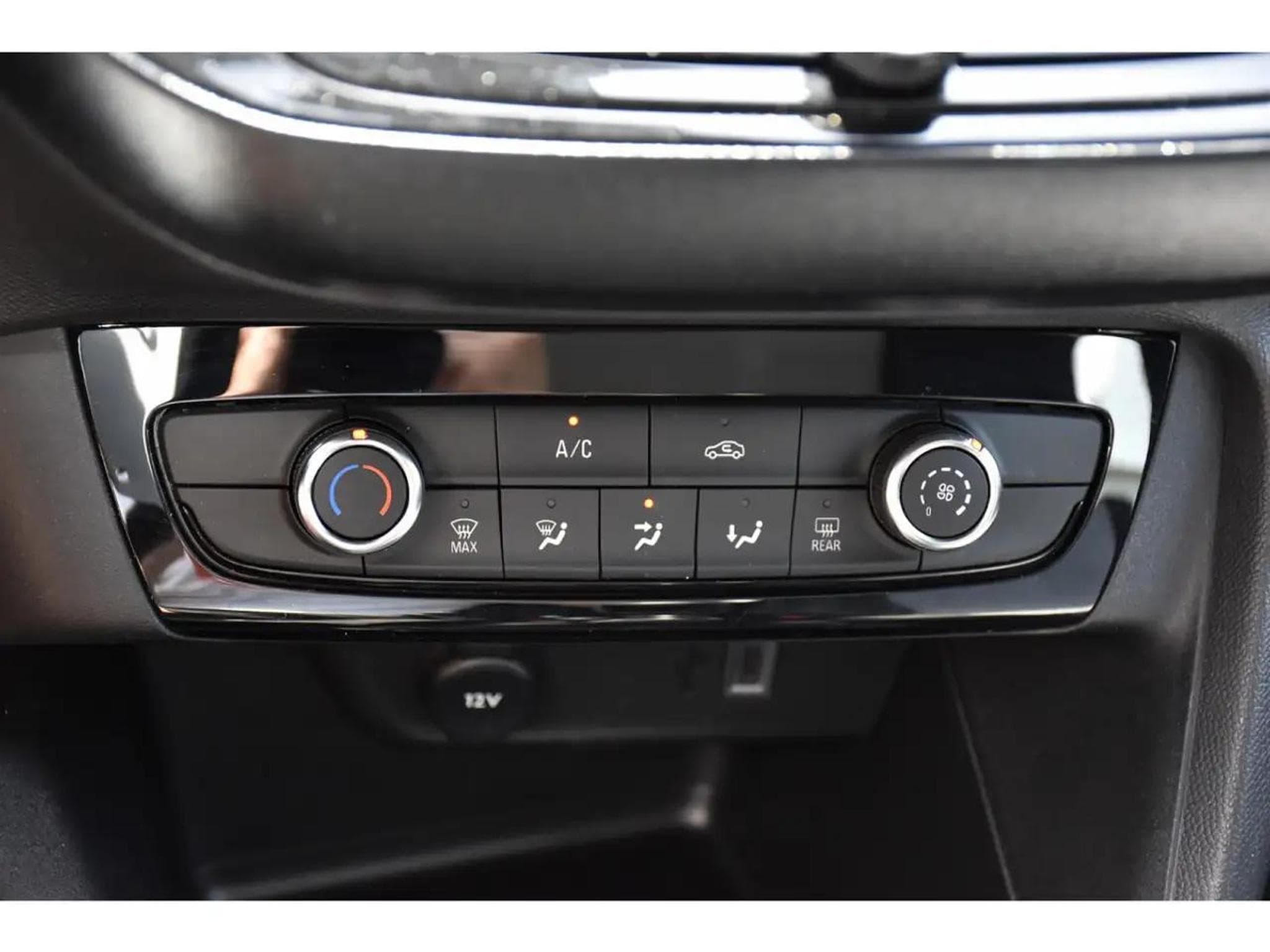 Opel Corsa (2025) - Foto 15
