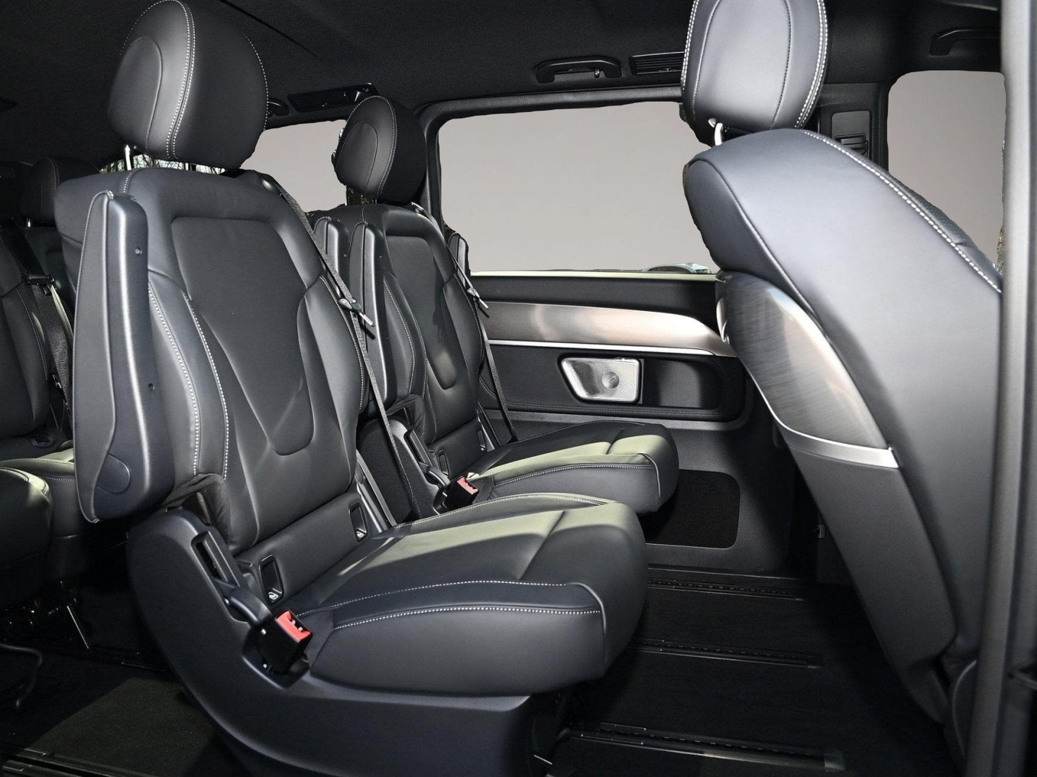 Mercedes 300 (2026) - Foto 4