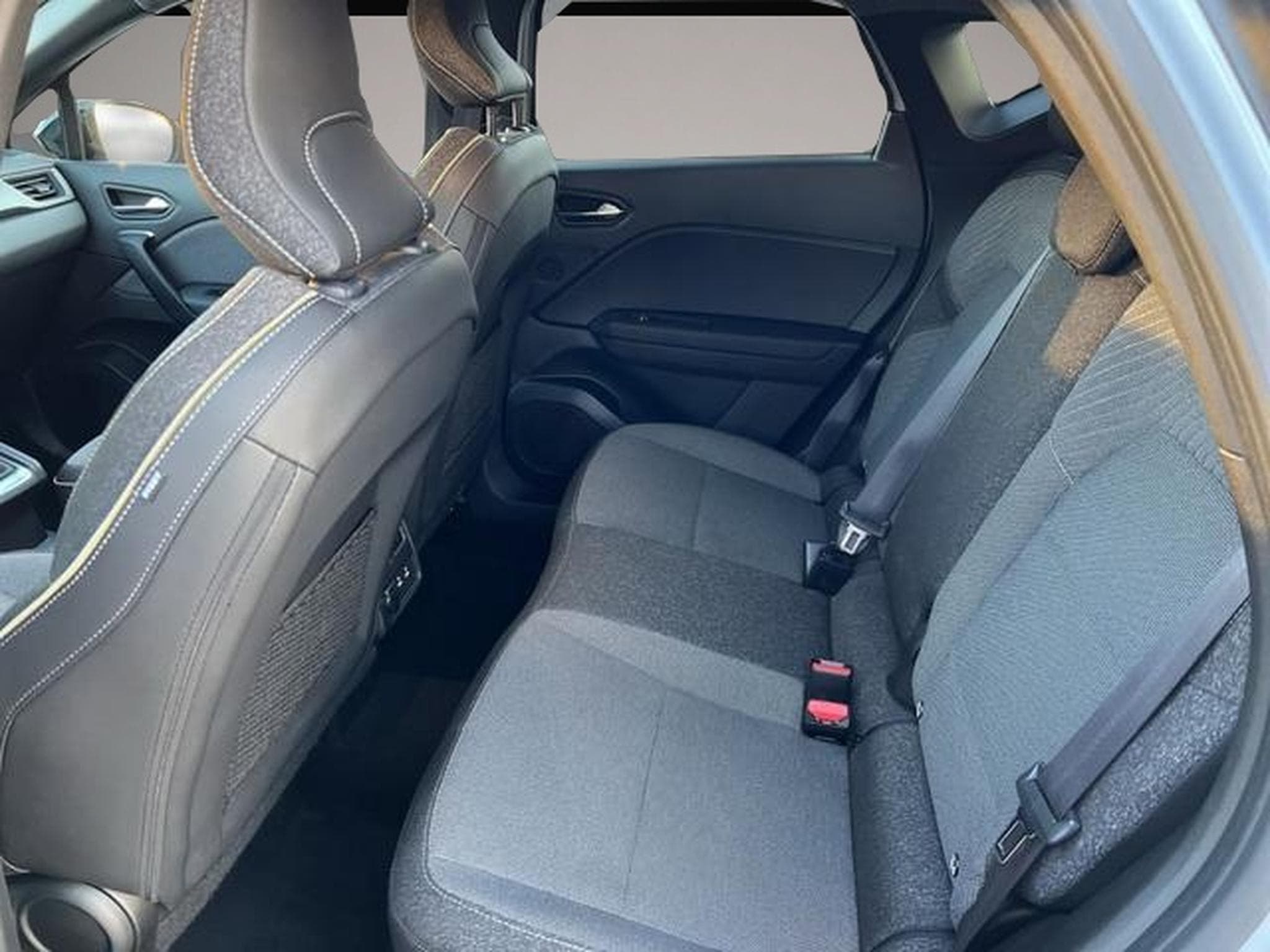 Renault Captur (2025) - Photo 5