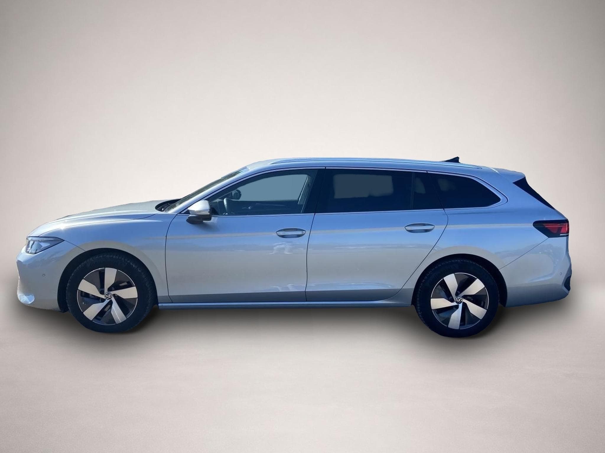 VW Passat (2025) - Foto 2