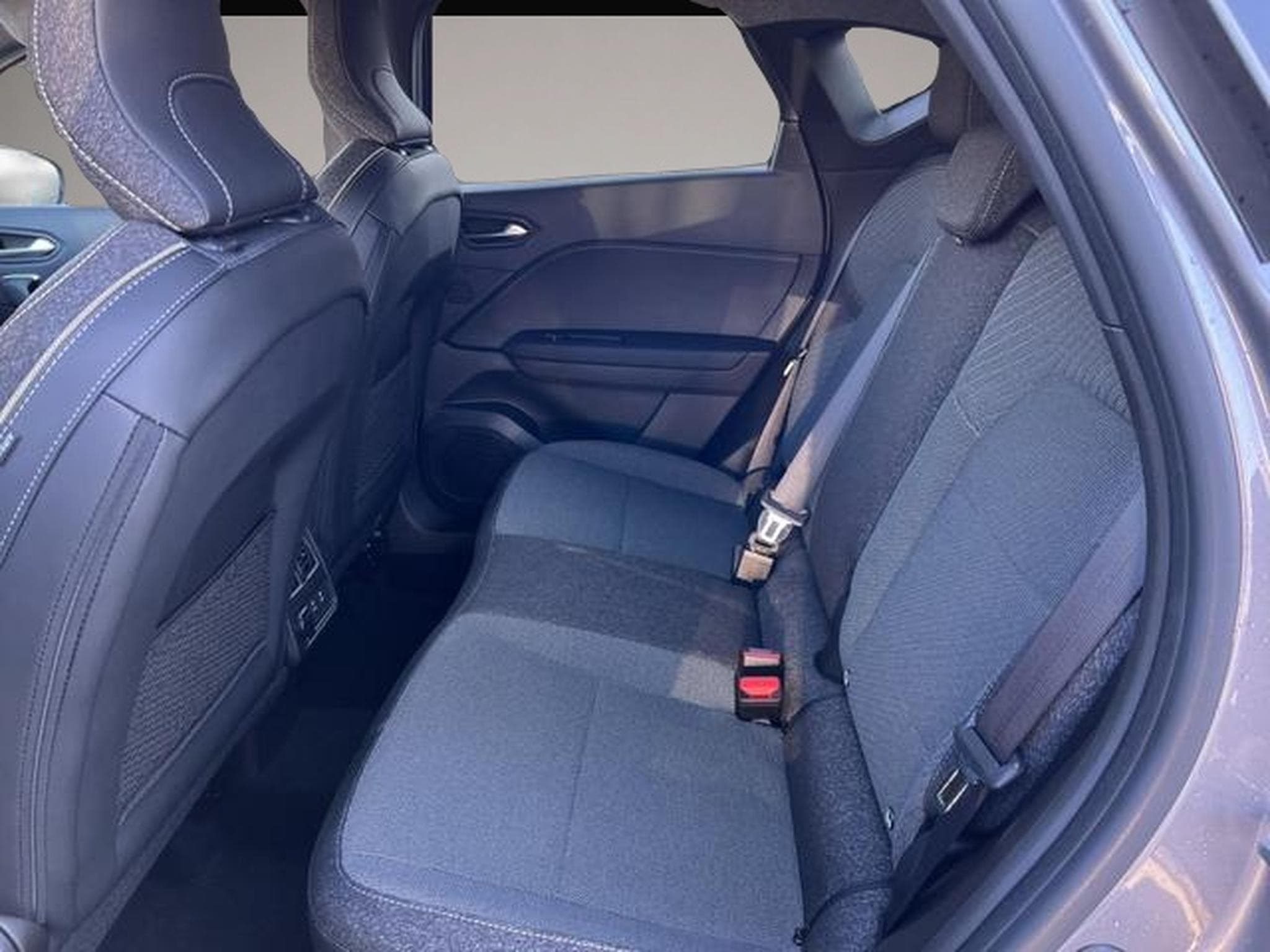 Renault Captur (2025) - Photo 5