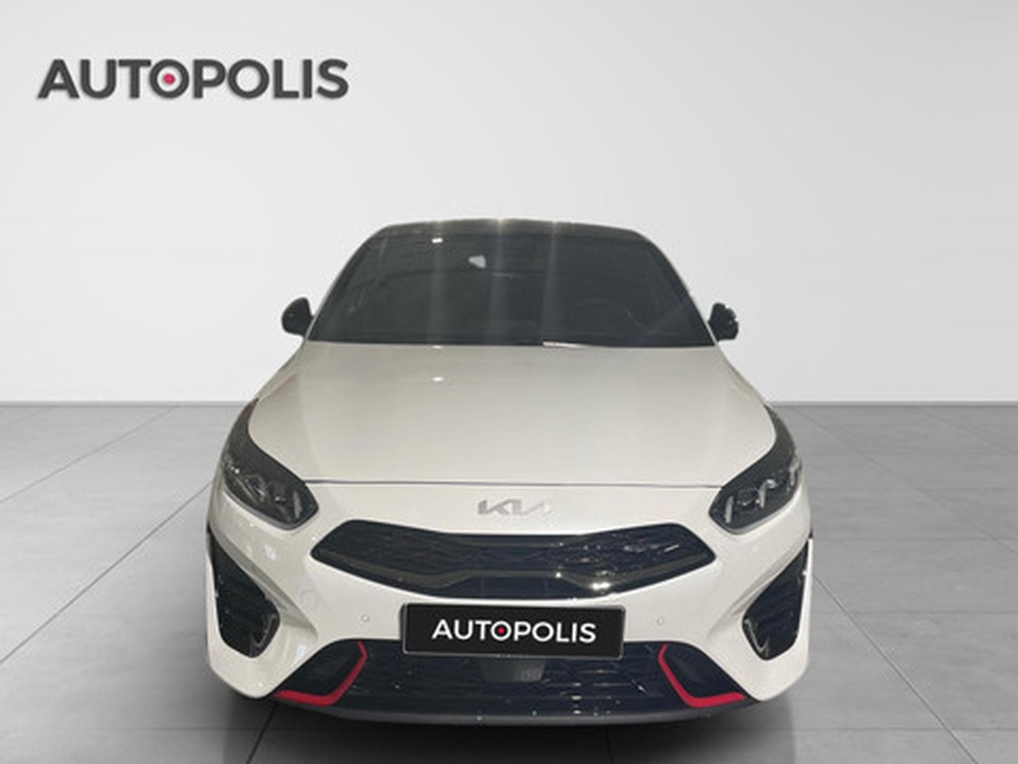 Kia ProCeed GT 1.6 T-GDI 204 DCT ISG (2023) - Photo 16