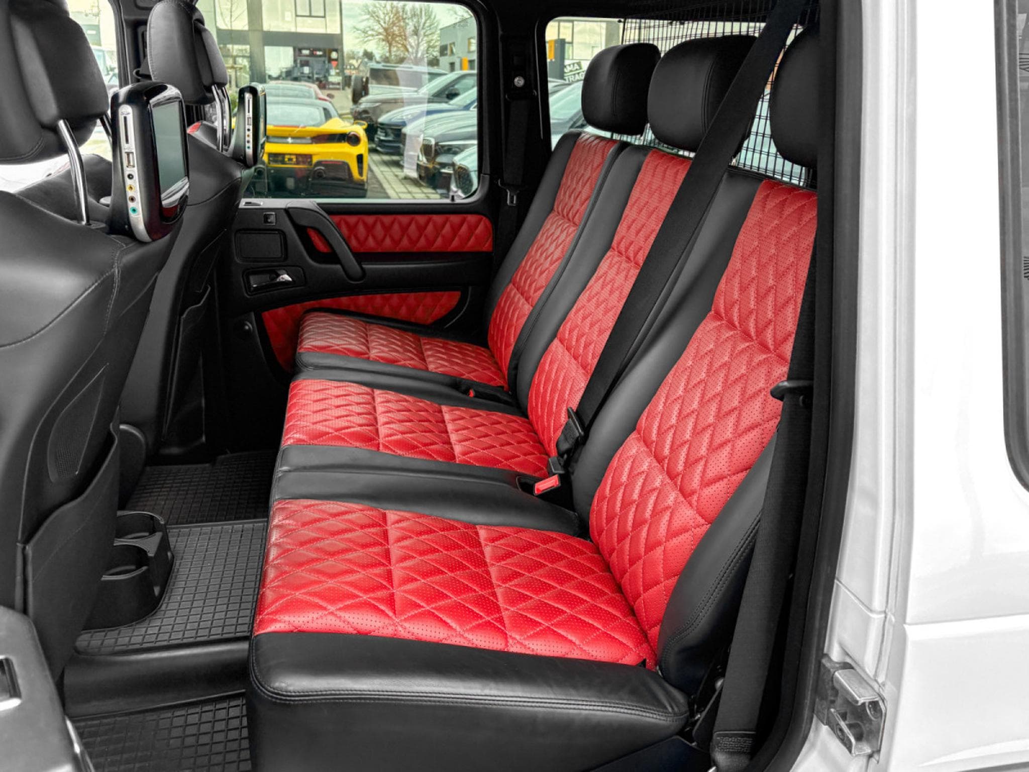 Mercedes G 63 AMG G63 AMG DESIGNO/DISTRO+/MULTMEDIA/VOLL (2015) - Foto 10