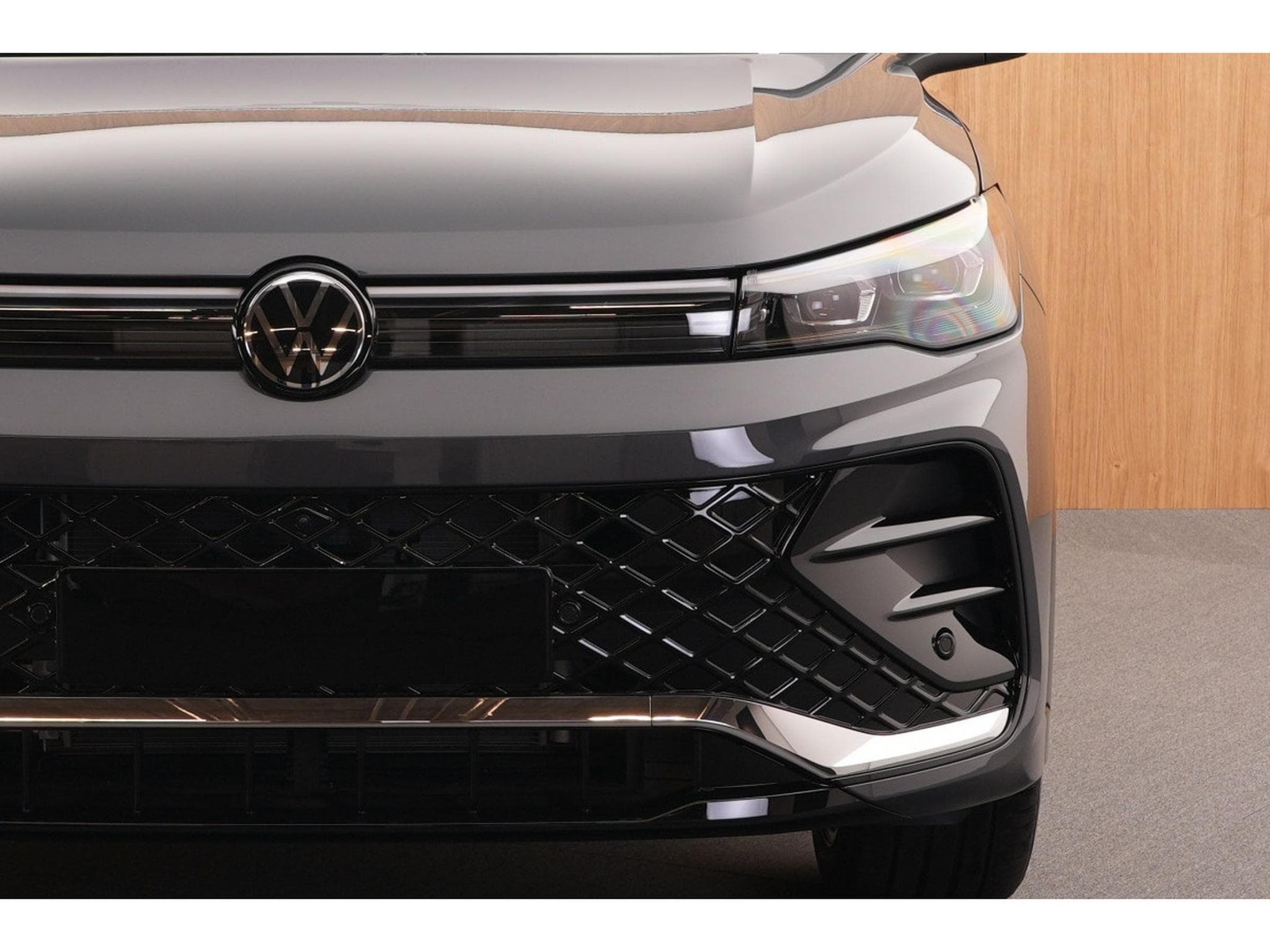 VW Tiguan R-Line Hybrid 1.5 TSI PHEV DSG 200 kW-272CV DSG7 - Toit Ouvr (2025) - Photo 16