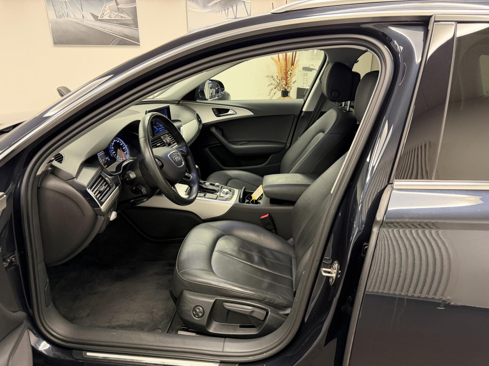Audi A6 Avant 1.8 TFSI ultra 190ch / 140kW S tronic (2018) - Photo 3