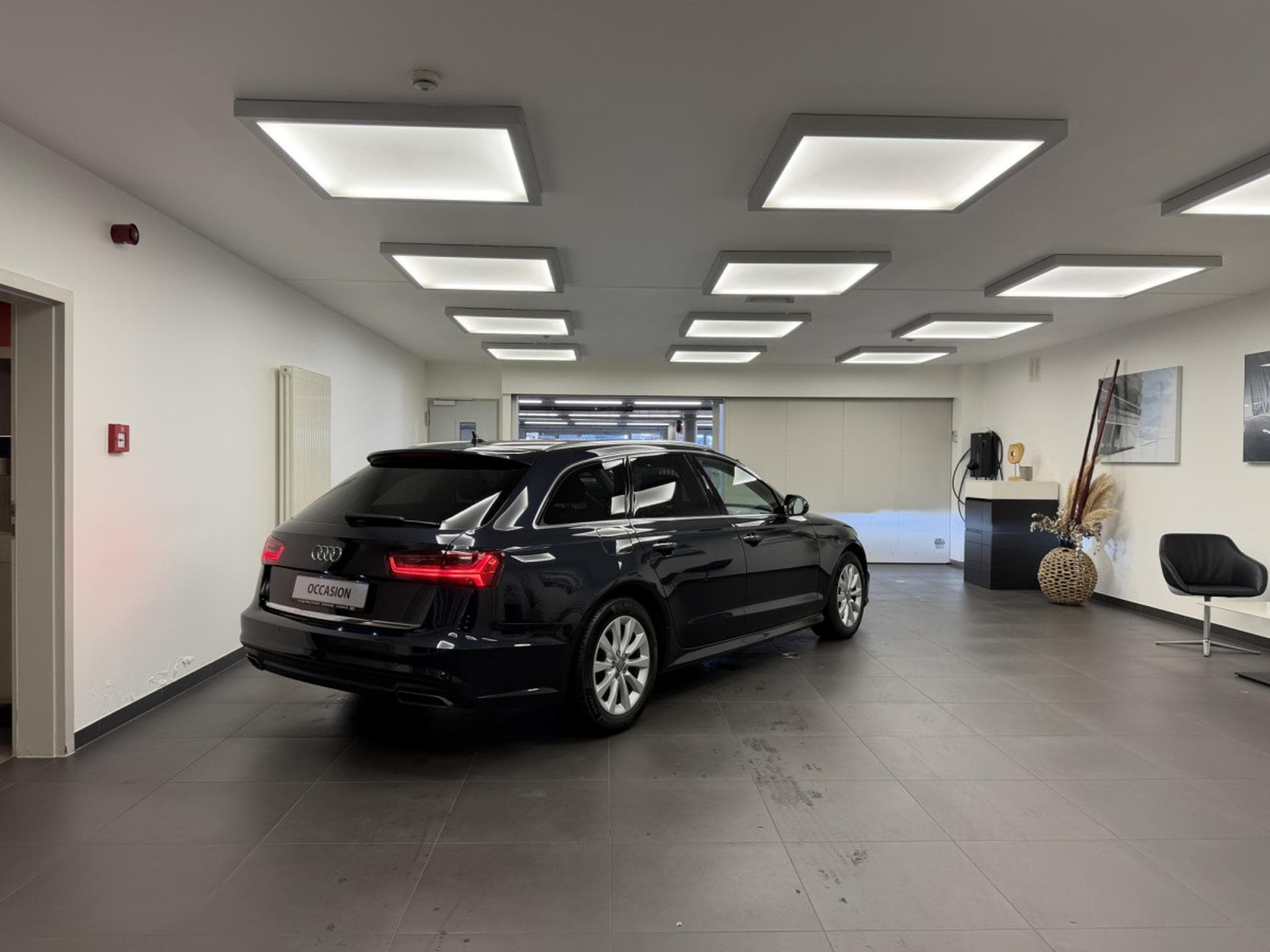 Audi A6 Avant 1.8 TFSI ultra 190ch / 140kW S tronic (2018) - Photo 8