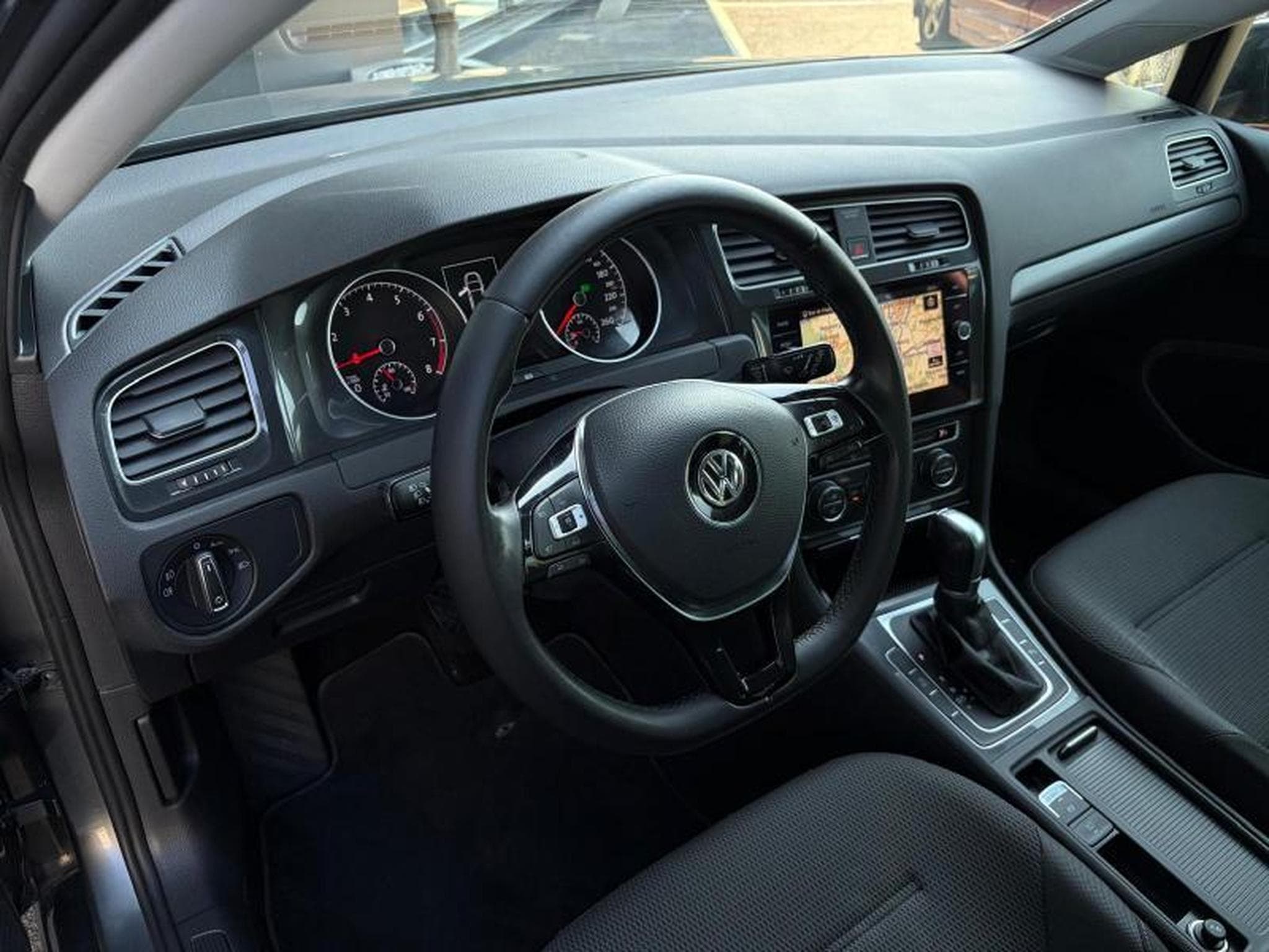 VW Golf VII Comfortline (2018) - Photo 6