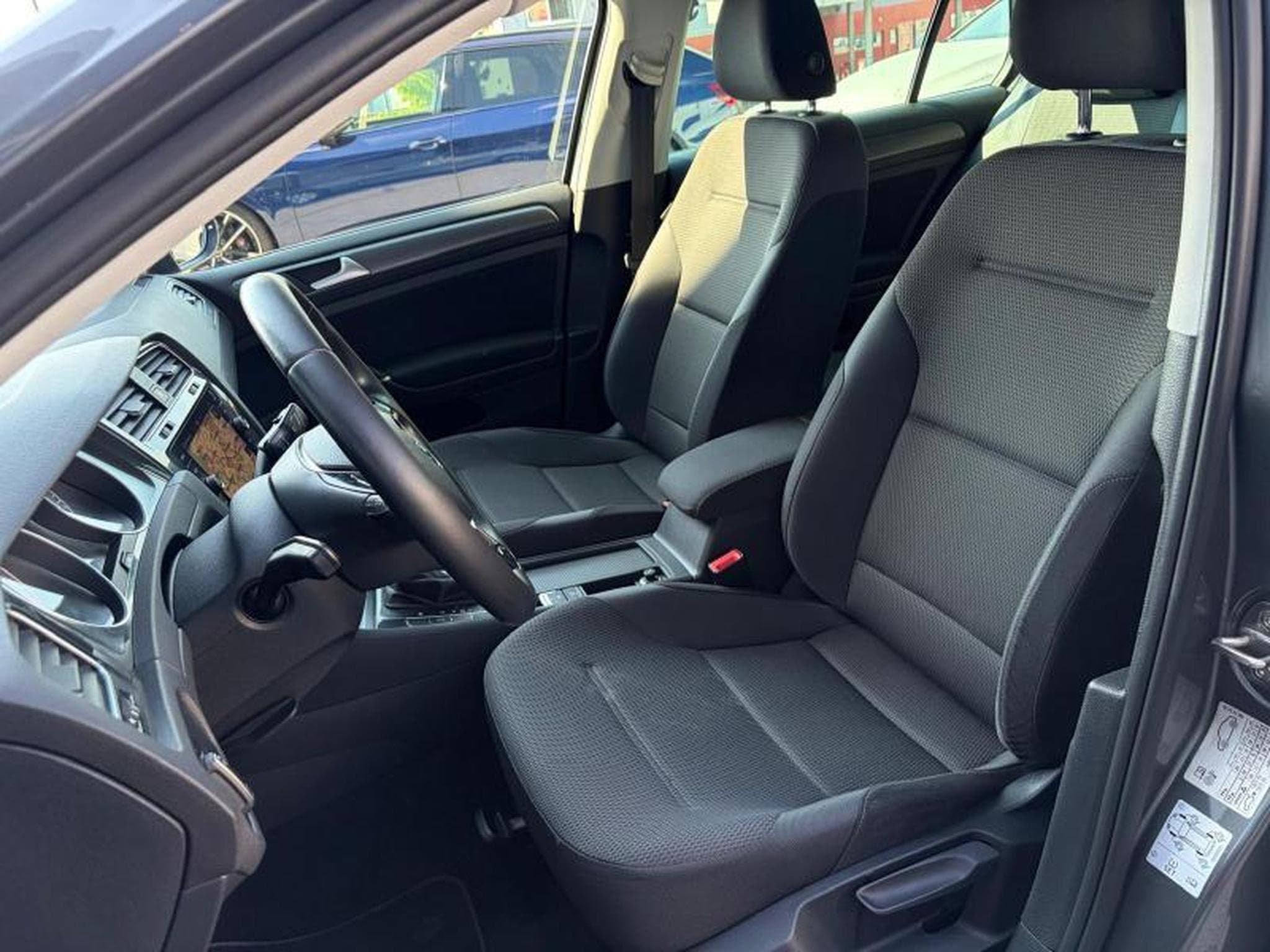 VW Golf VII Comfortline (2018) - Photo 8