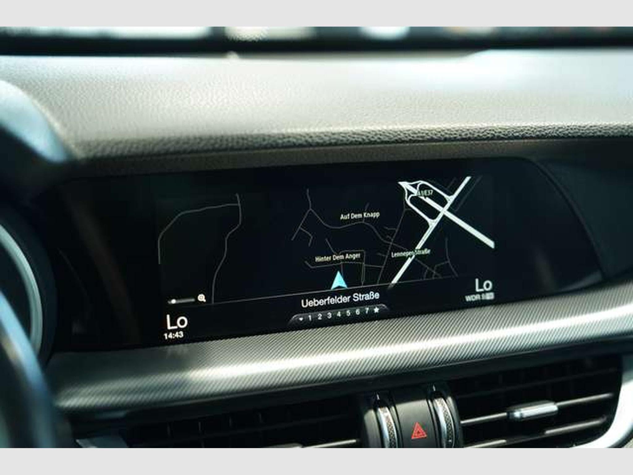 Alfa-Romeo Stelvio Veloce Q4 *20 Zoll *ACC *Kamera *Digital (2020) - Photo 32