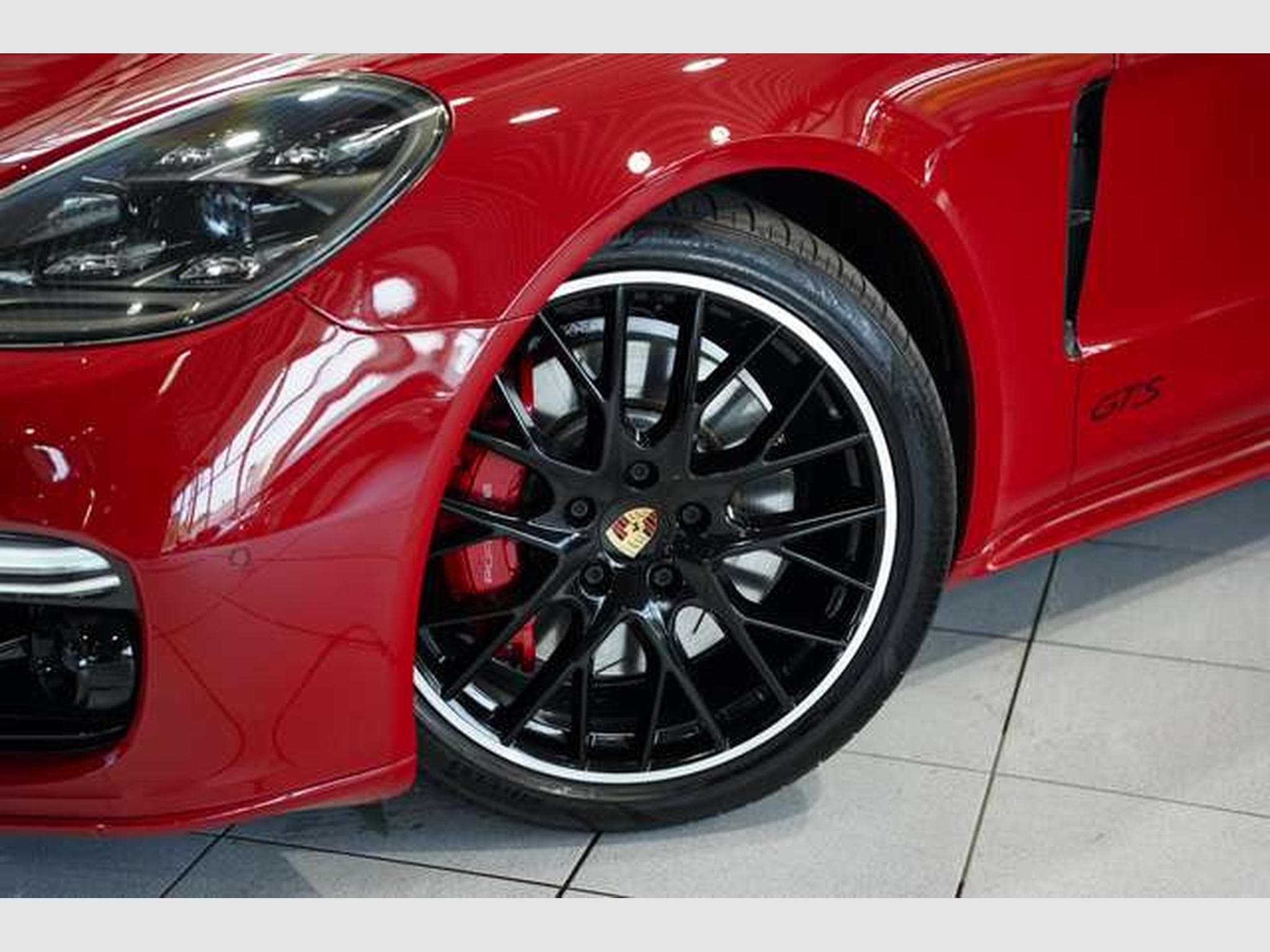Porsche Panamera GTS *2.H *21 *Sport-Design *HUD *Pano (2019) - Photo 2