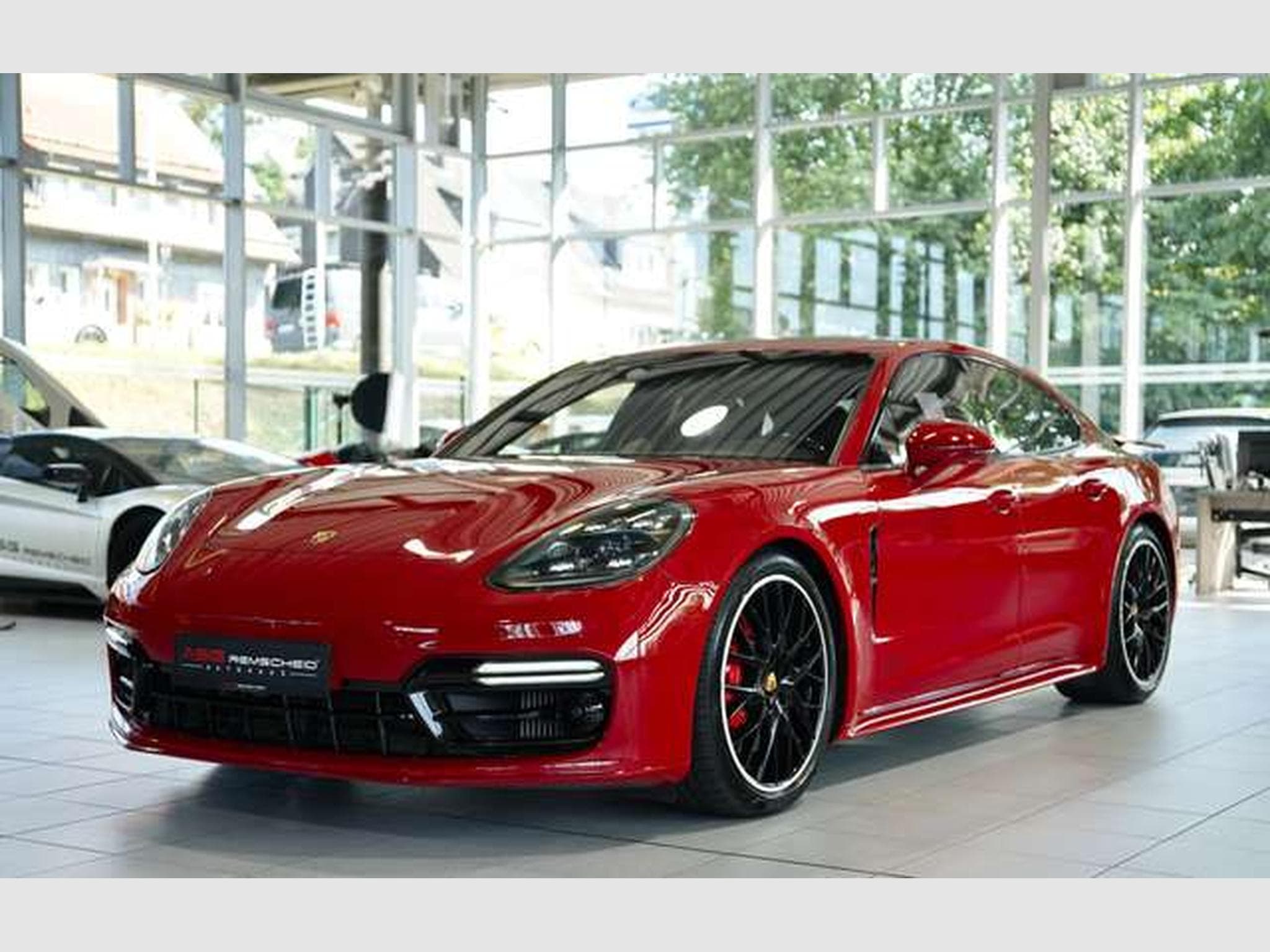 Porsche Panamera GTS *2.H *21 *Sport-Design *HUD *Pano (2019) - Photo 3