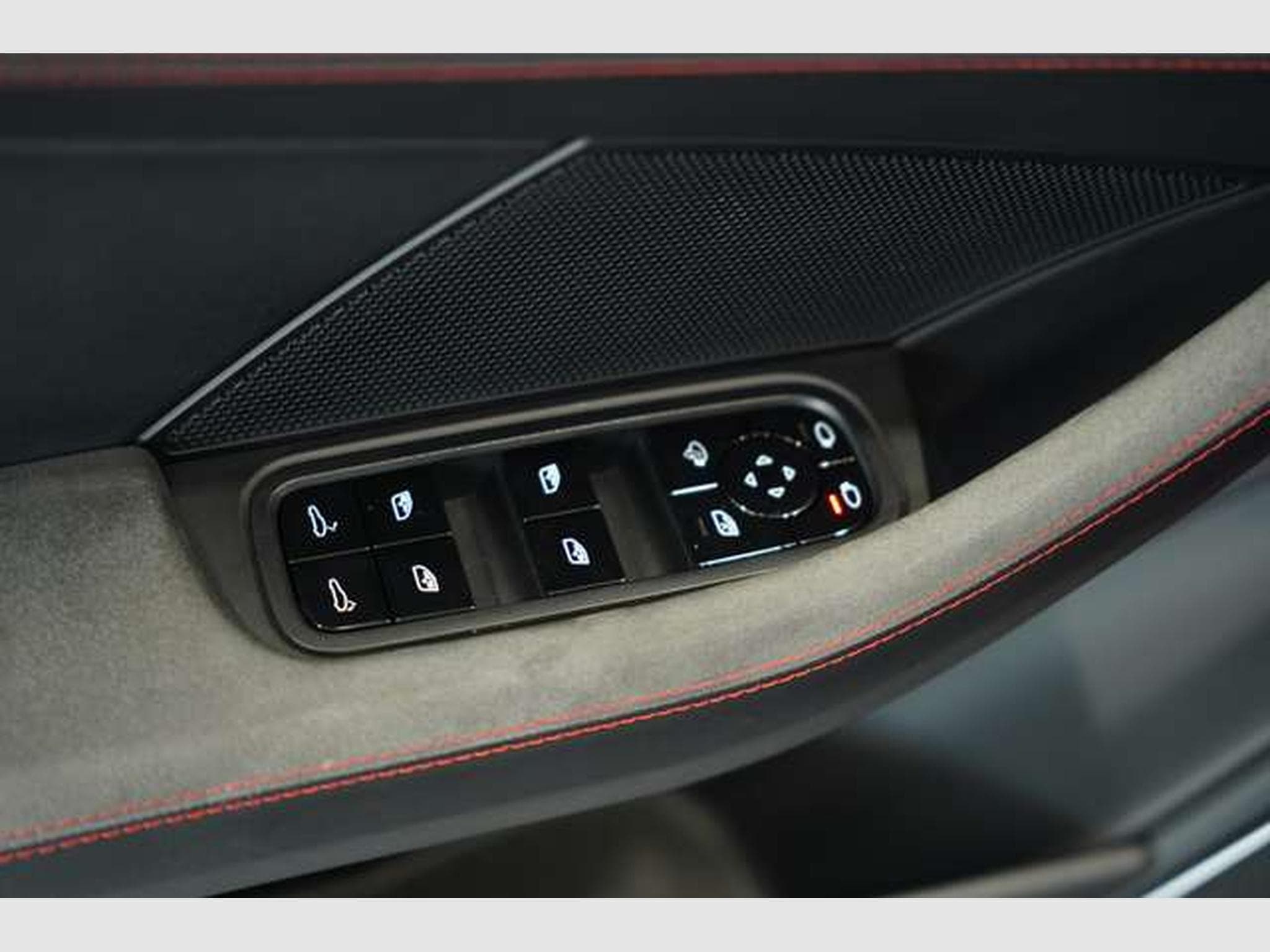 Porsche Panamera GTS *2.H *21 *Sport-Design *HUD *Pano (2019) - Photo 36