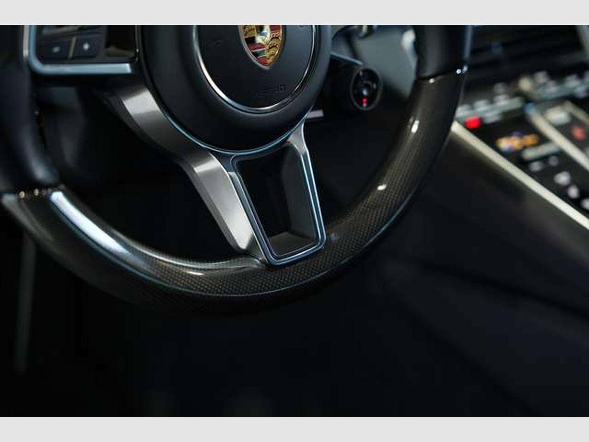 Porsche Panamera GTS *2.H *21 *Sport-Design *HUD *Pano (2019) - Photo 37