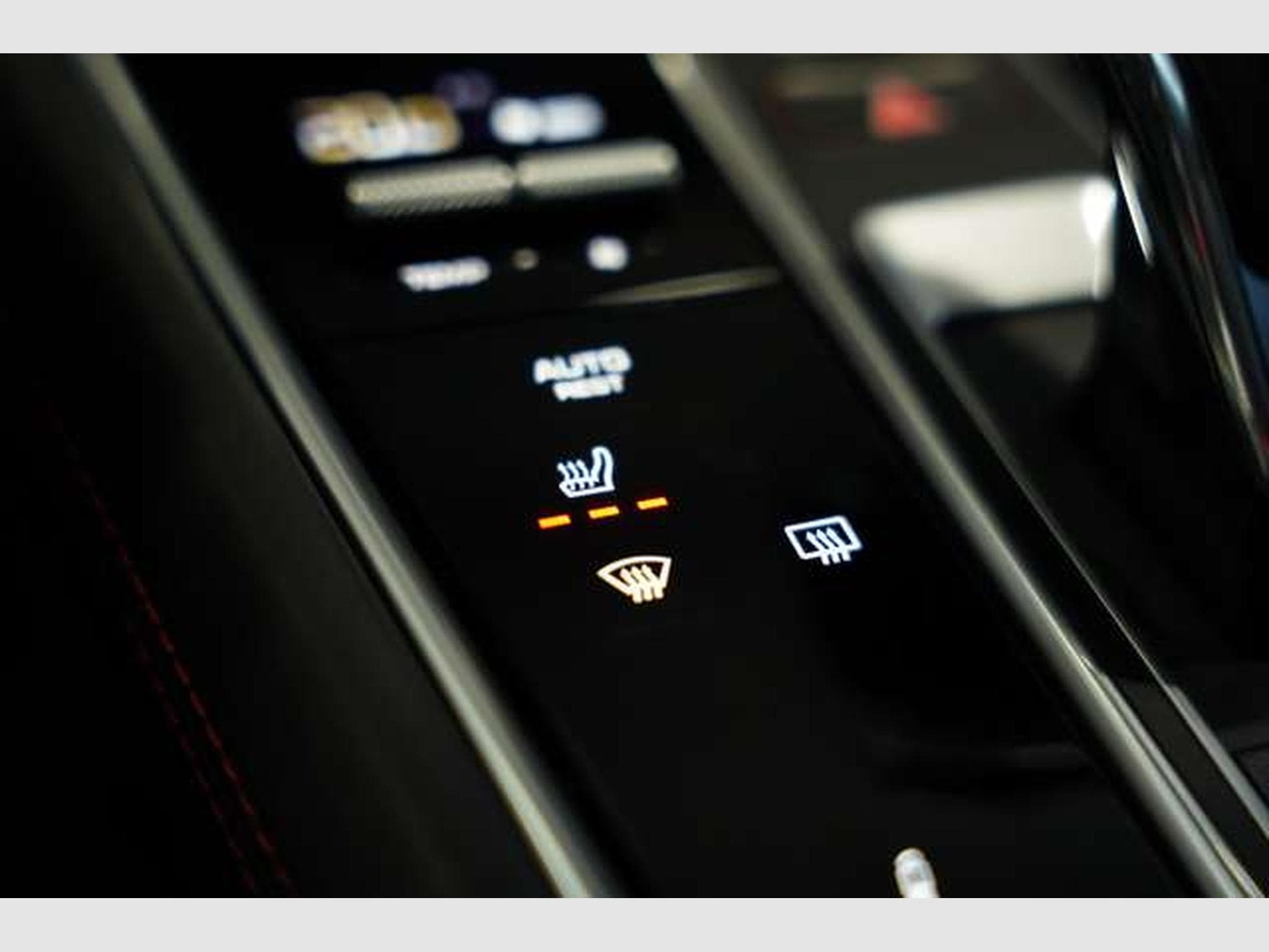 Porsche Panamera GTS *2.H *21 *Sport-Design *HUD *Pano (2019) - Photo 39