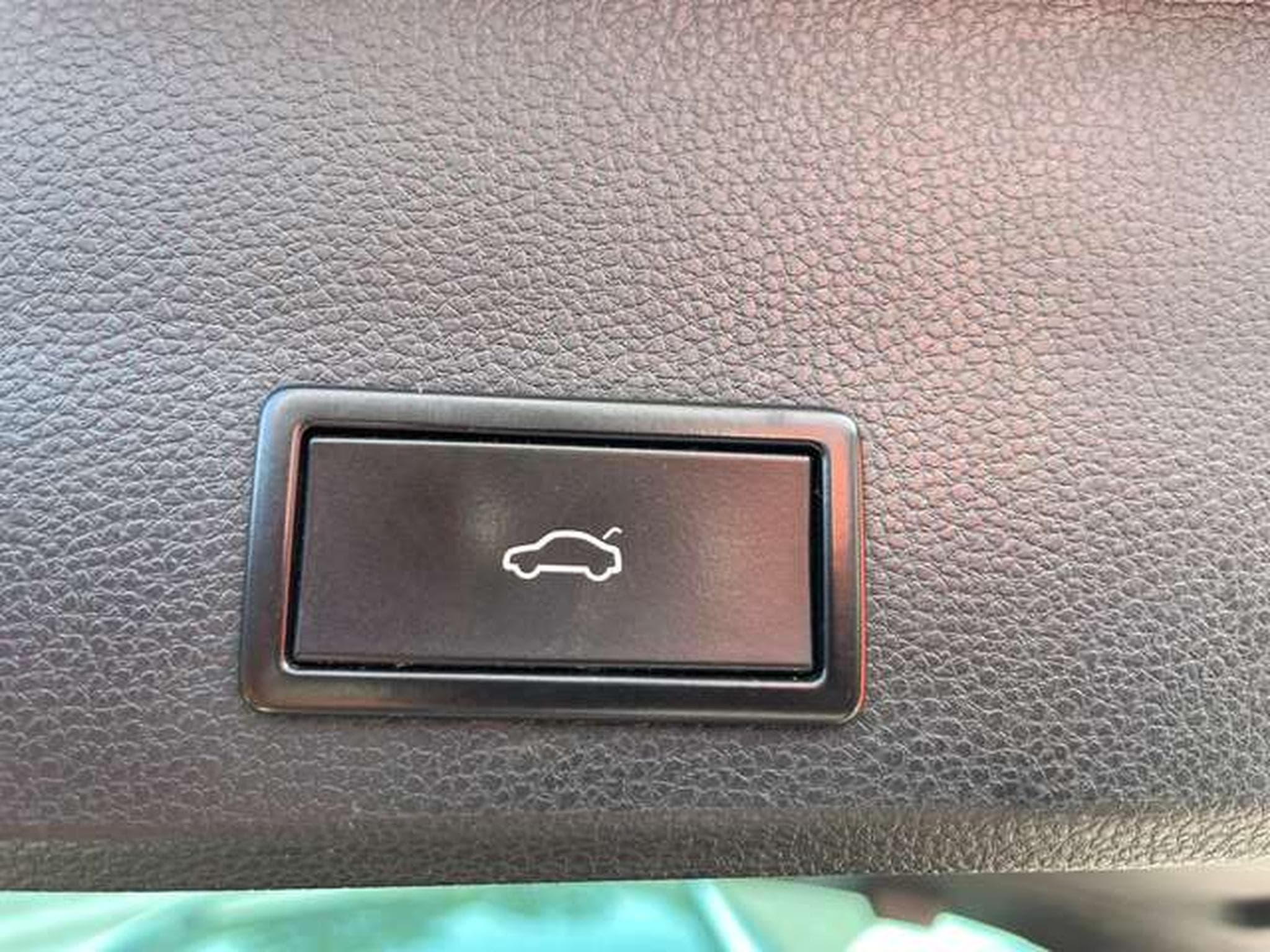 SEAT Ateca 2.0 TDI 4Drive DSG XCELLENCE (2018) - Photo 29