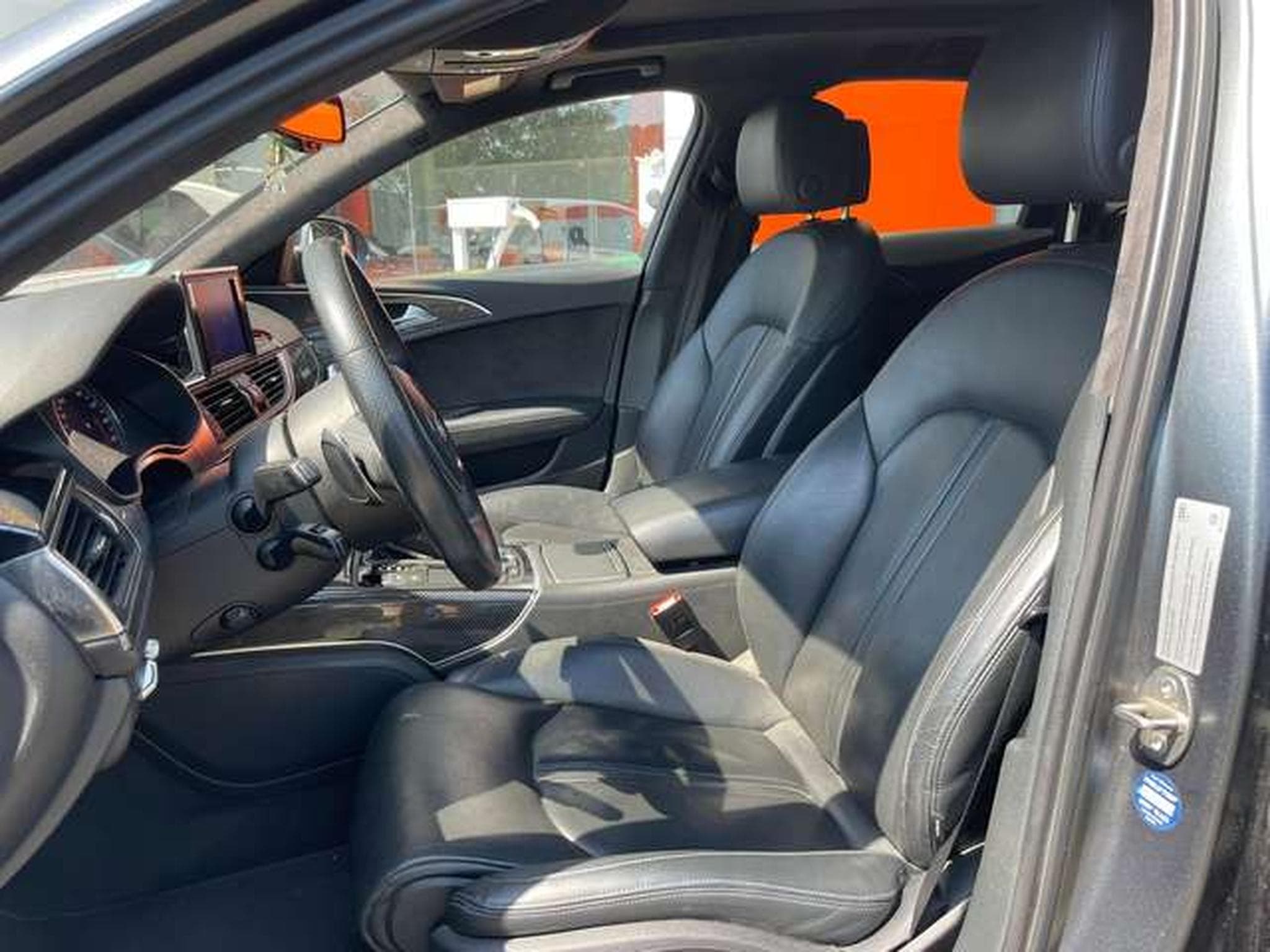 Audi RS6 Avant performance quattro ORIGINAL COLOR + CERAMIC (2018) - Photo 14
