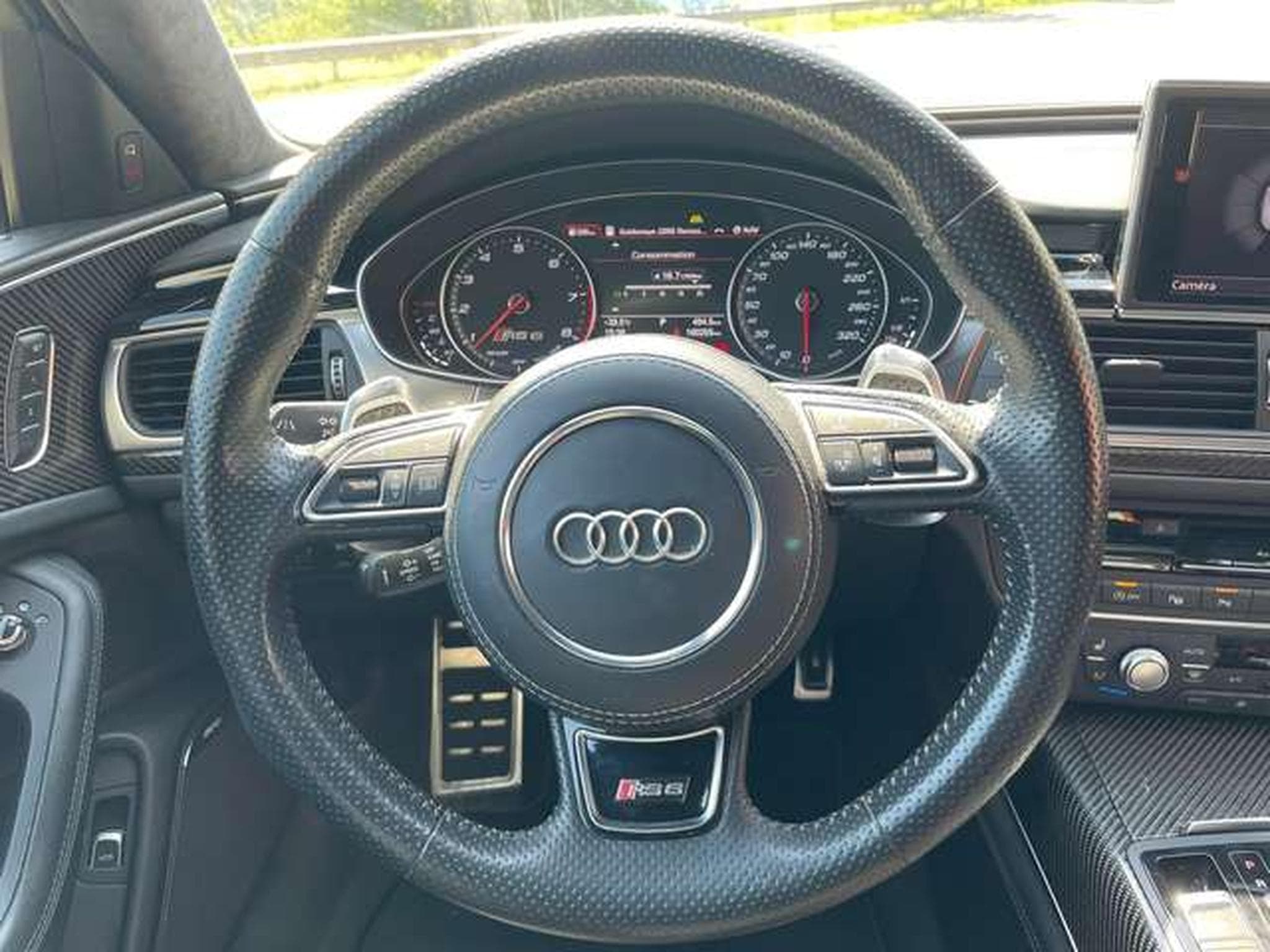 Audi RS6 Avant performance quattro ORIGINAL COLOR + CERAMIC (2018) - Photo 16