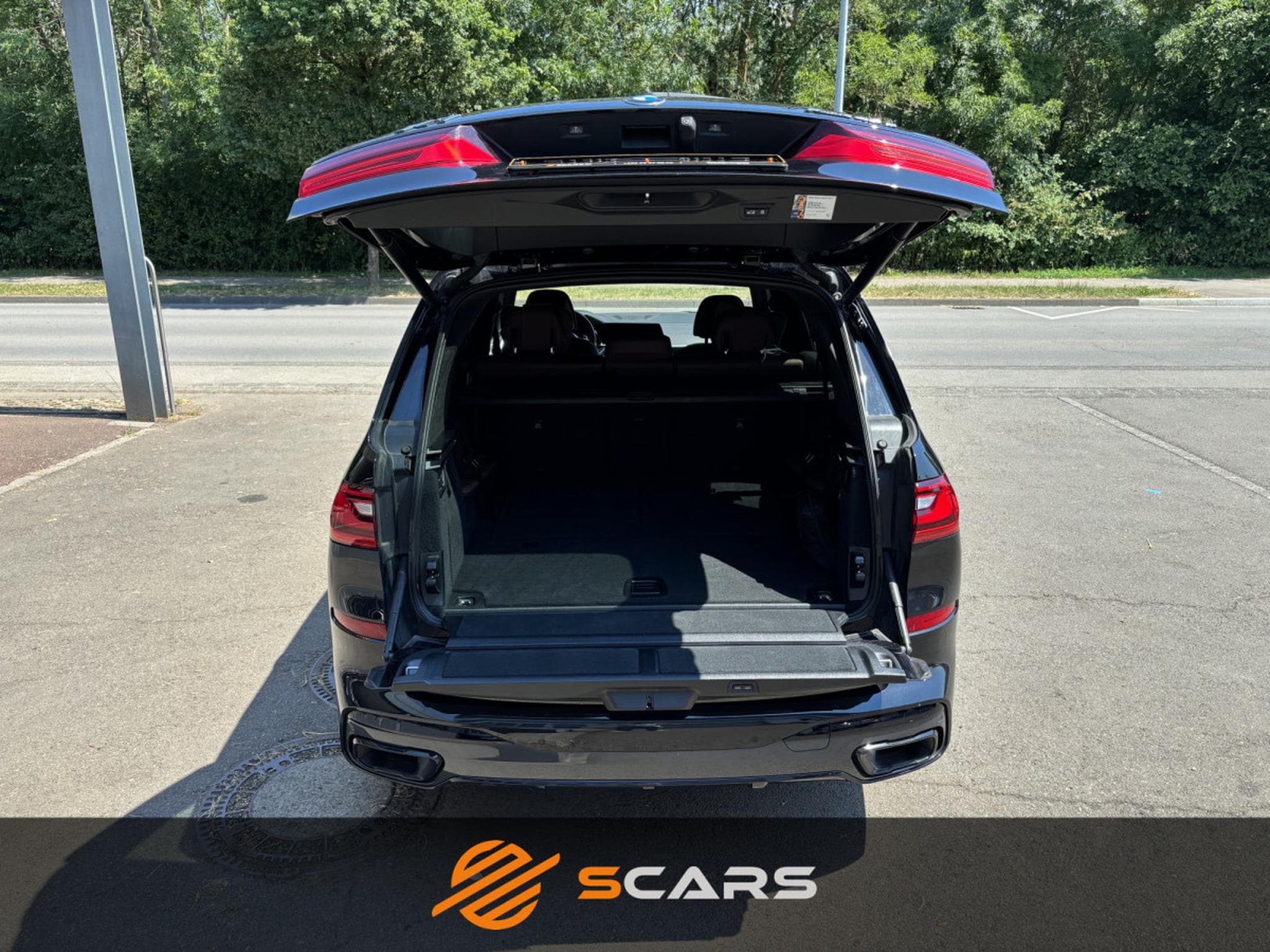 BMW X7 40d XDrive Pack M Shadowline 7 PLACES 340cv (2022) - Photo 18