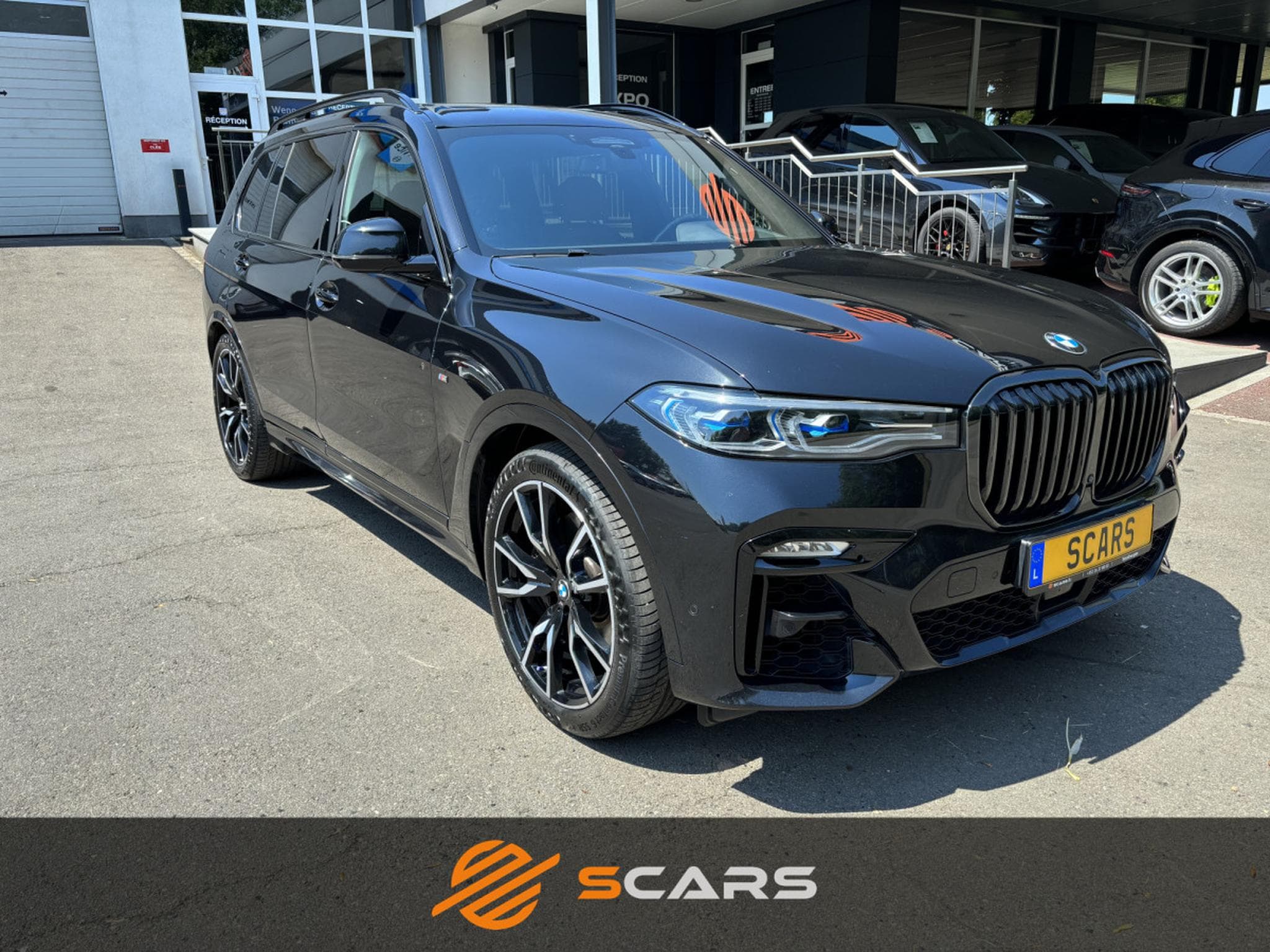 BMW X7 40d XDrive Pack M Shadowline 7 PLACES 340cv (2022) - Photo 2