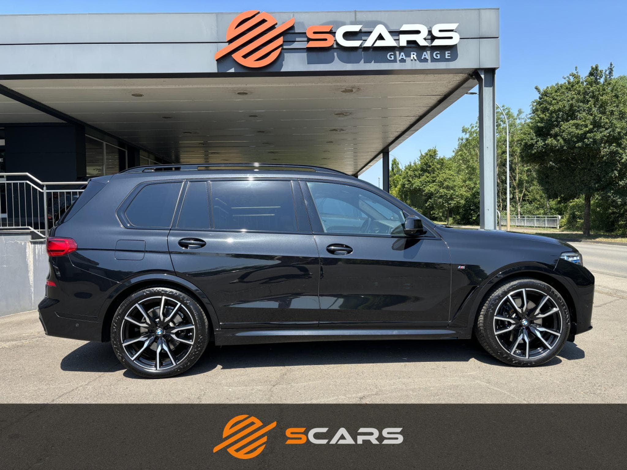 BMW X7 40d XDrive Pack M Shadowline 7 PLACES 340cv (2022) - Photo 4
