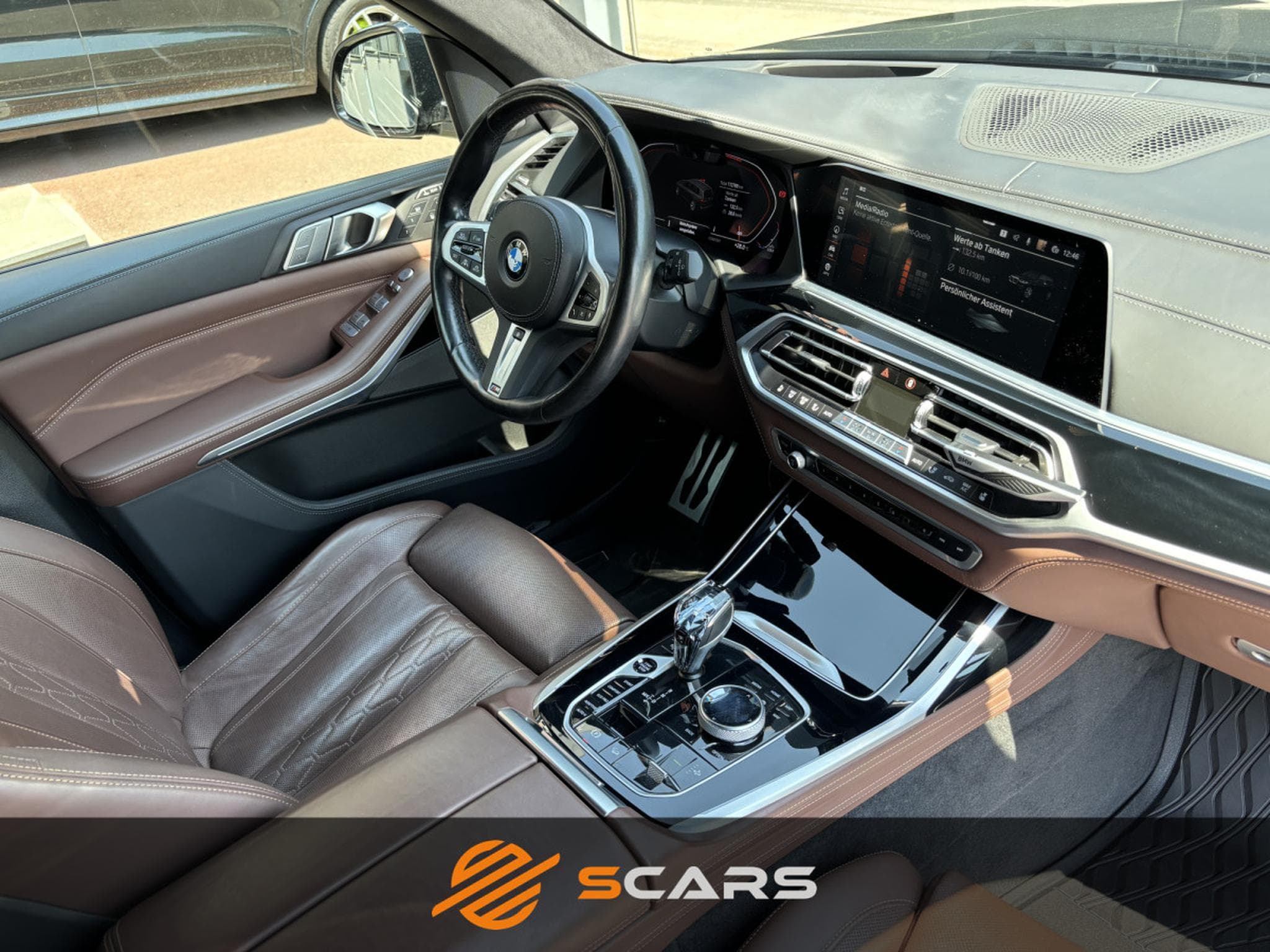 BMW X7 40d XDrive Pack M Shadowline 7 PLACES 340cv (2022) - Photo 9