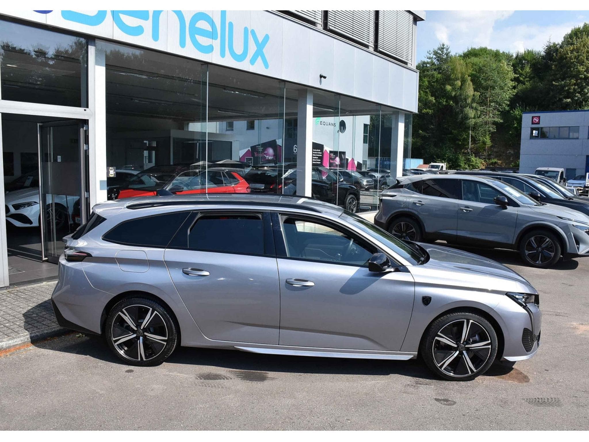 Peugeot 308 SW 1.6 PHEV Hybrid 225 GT e-EAT8 FOCAL ACC CAM360 1° MAIN (2024) - Foto 3
