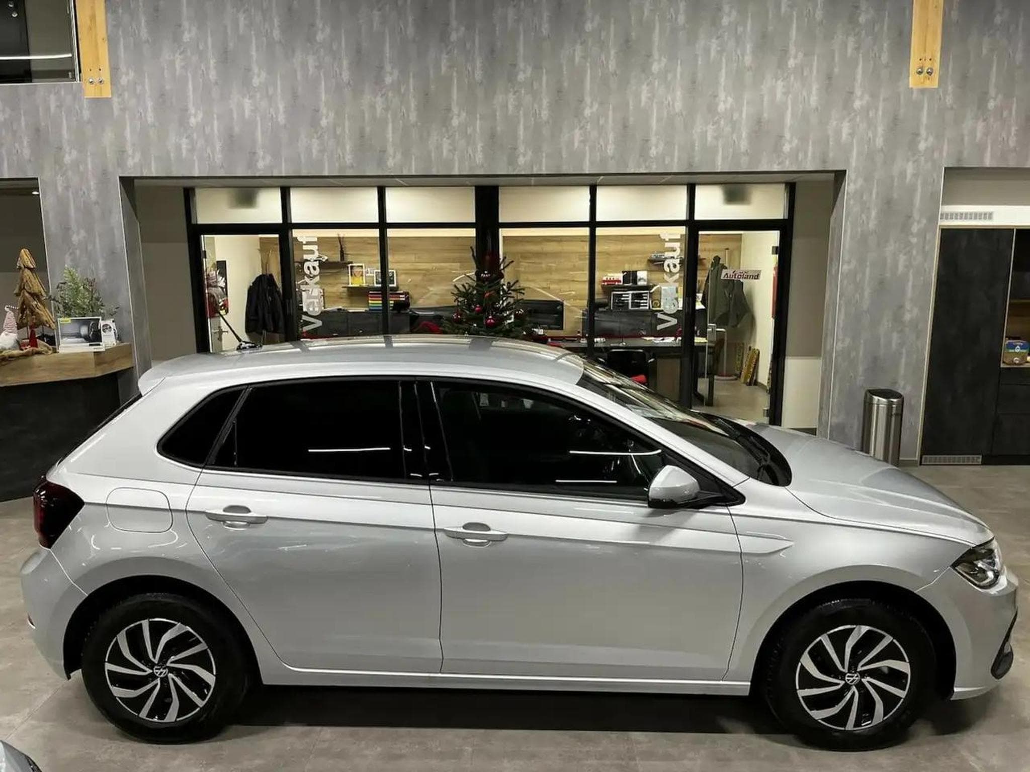 VW Polo (2025) - Photo 2